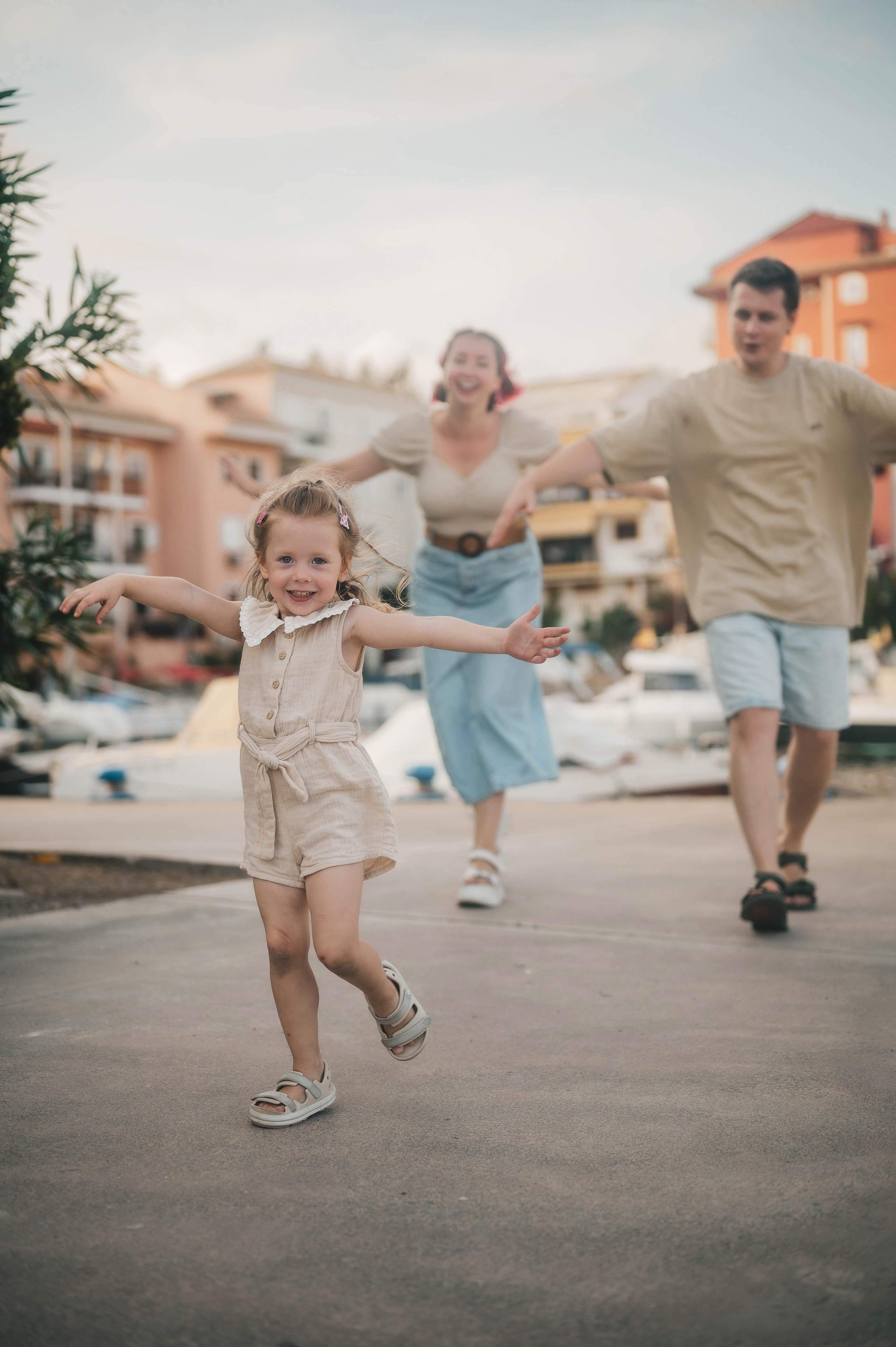 Eugeniy, Oleksandra & Sofia. Tatiana Malysheva — lifestyle fotógrafa y videógrafa en Valencia, España