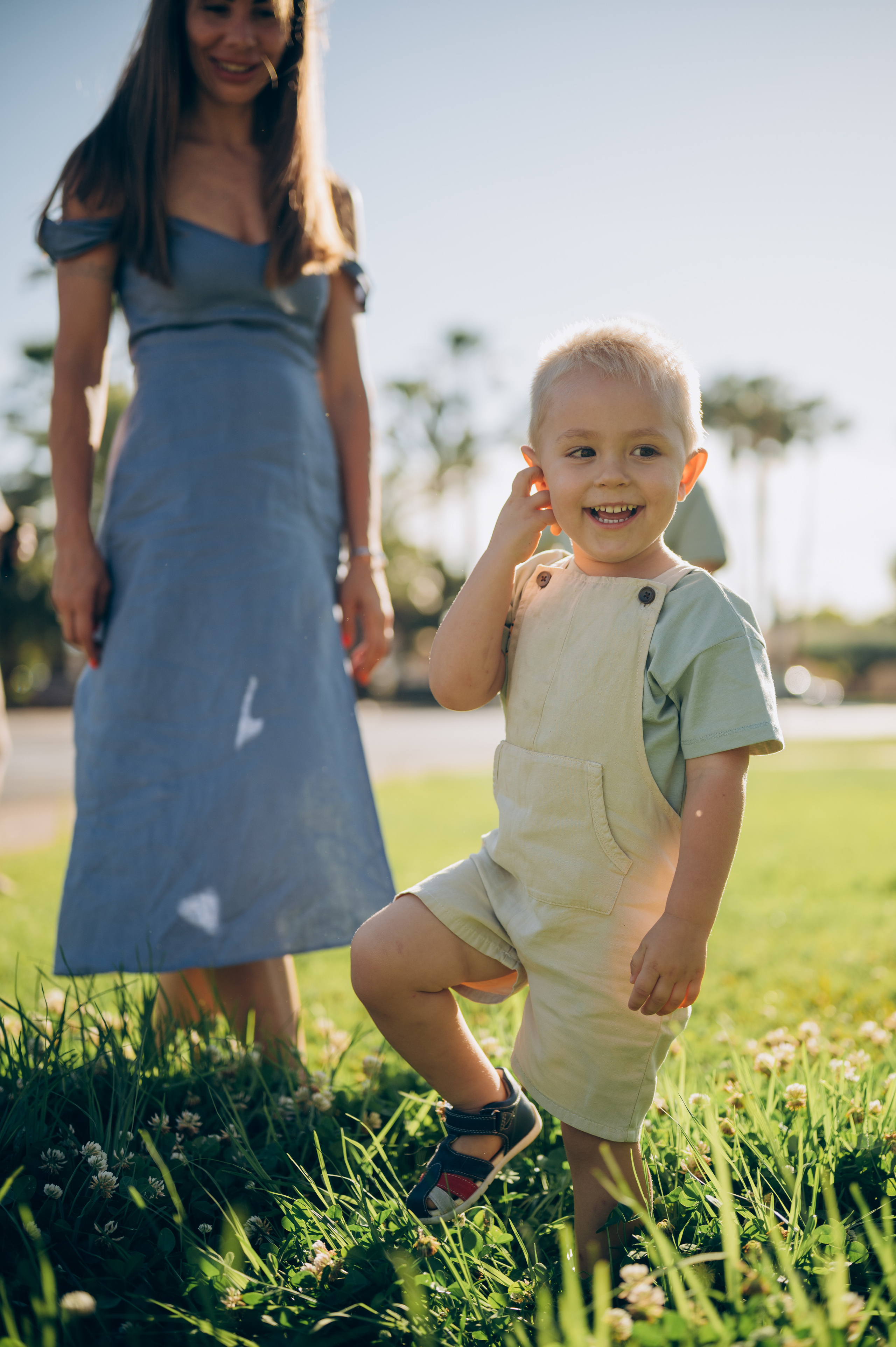 Dmytro & Maria and their 4 beautiful children. Tatiana Malysheva — lifestyle fotógrafa y videógrafa en Valencia, España