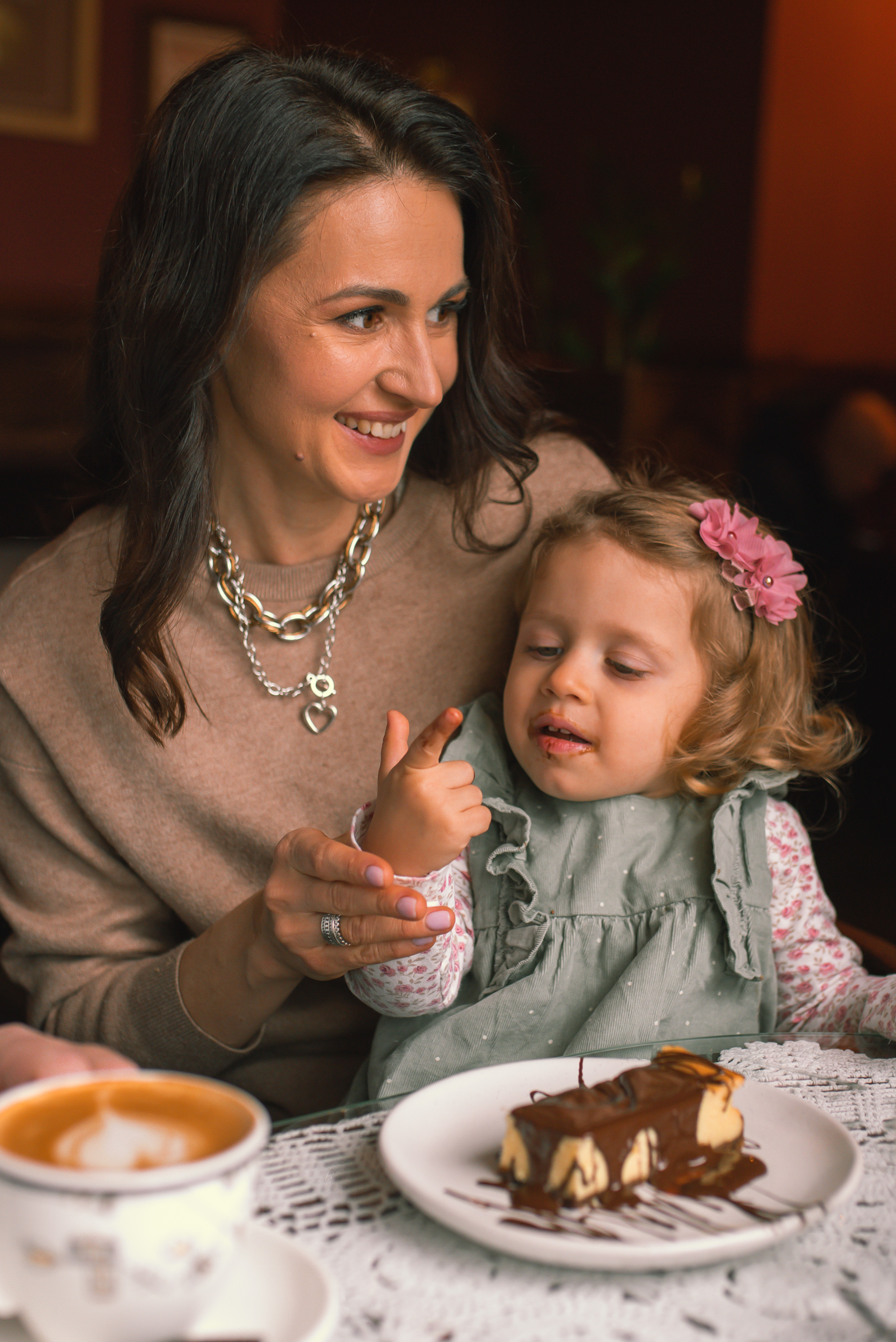 Table for 4. Tatiana Malysheva — lifestyle fotógrafa y videógrafa en Valencia, España