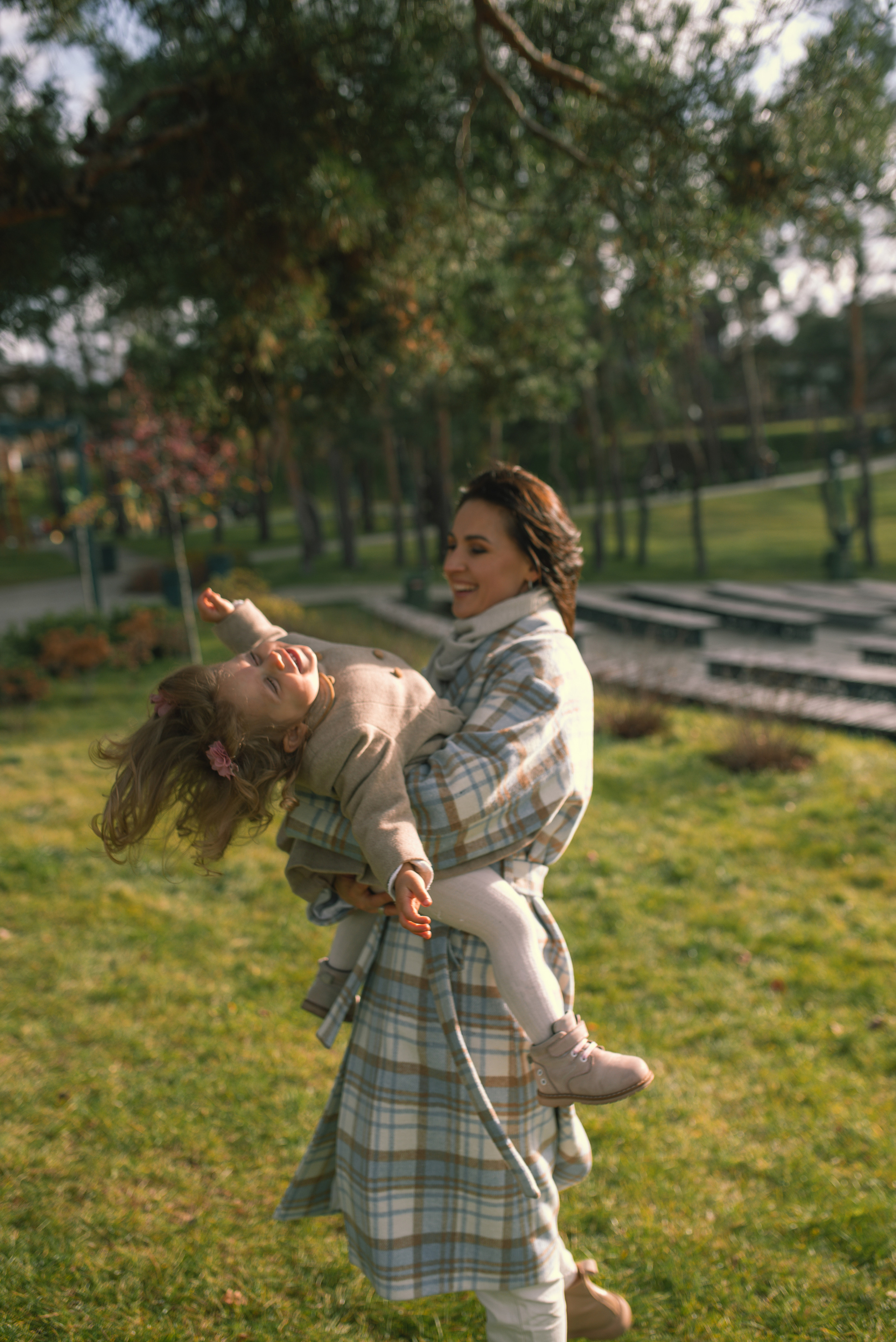 Autumn vibe with Anastasia, Andriy, Varvara & Yesenia. Татьяна Малышева — семейный фотограф и видеограф в Валенсии, Испания