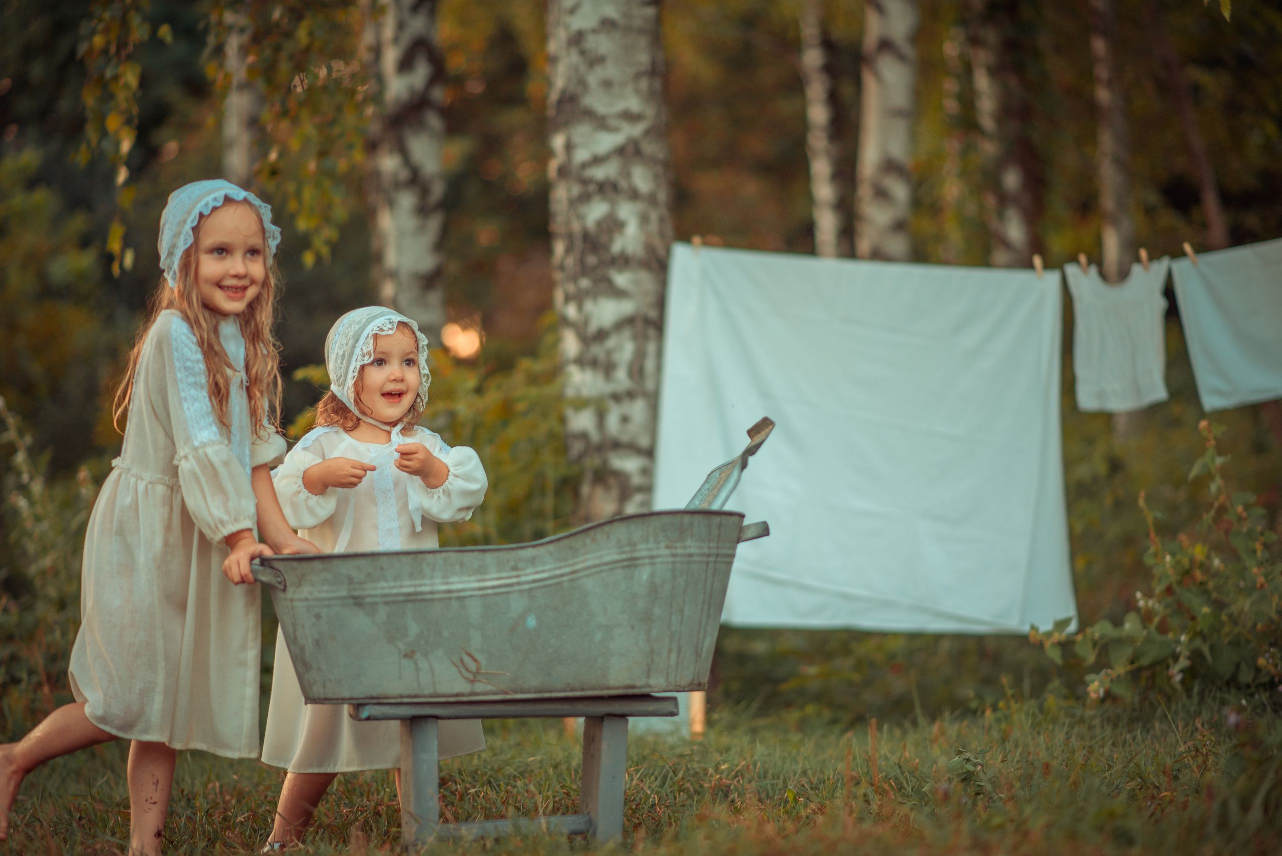 Laundry Time. Tatiana Malysheva — family photographer and videographer in Valencia, Spain