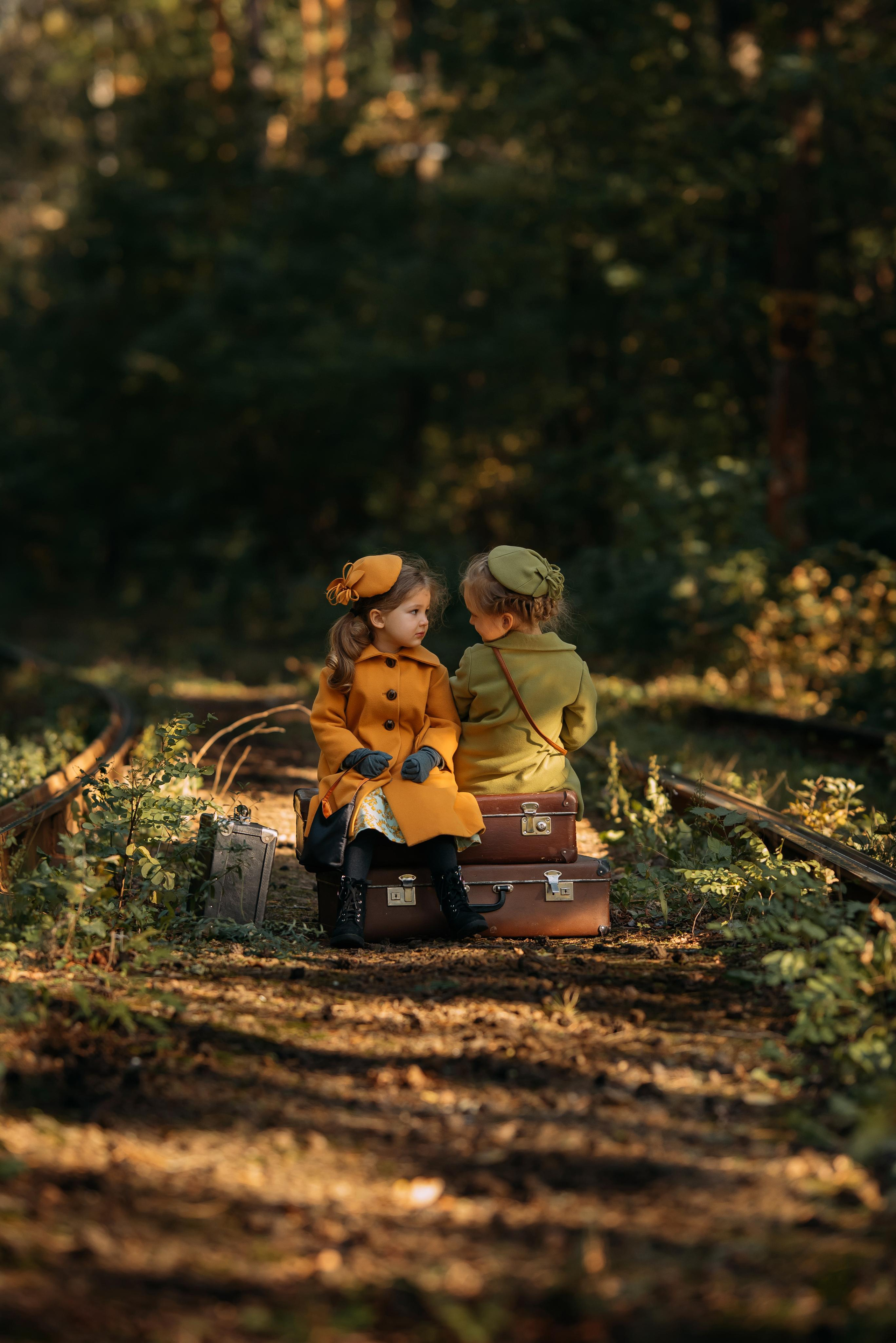 Young Ladies. Tatiana Malysheva — family photographer and videographer in Valencia, Spain