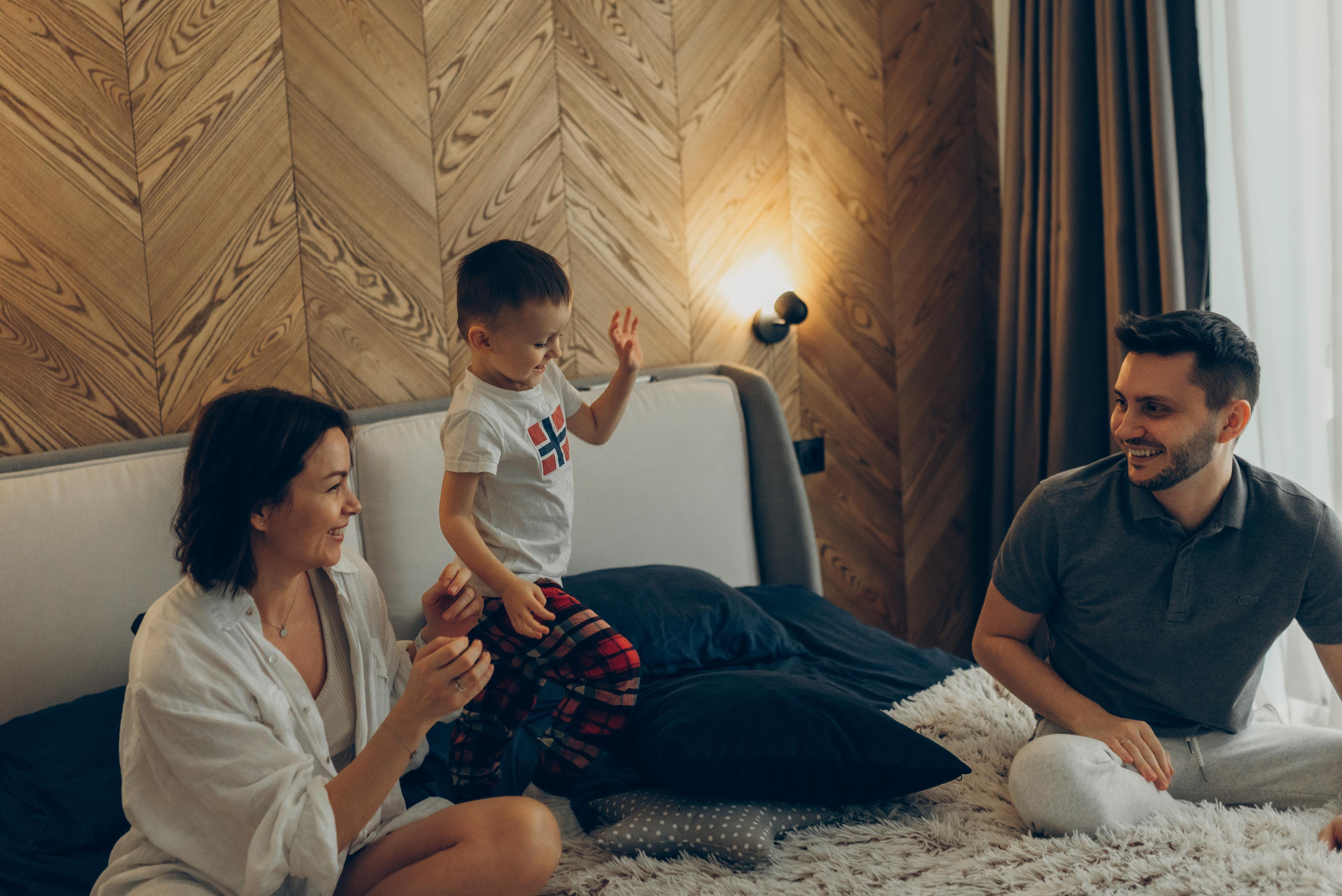 Maksim, Julia and Daniil. Тетяна Малишева - сімейний фотограф і відеограф у Валенсії, Іспанія