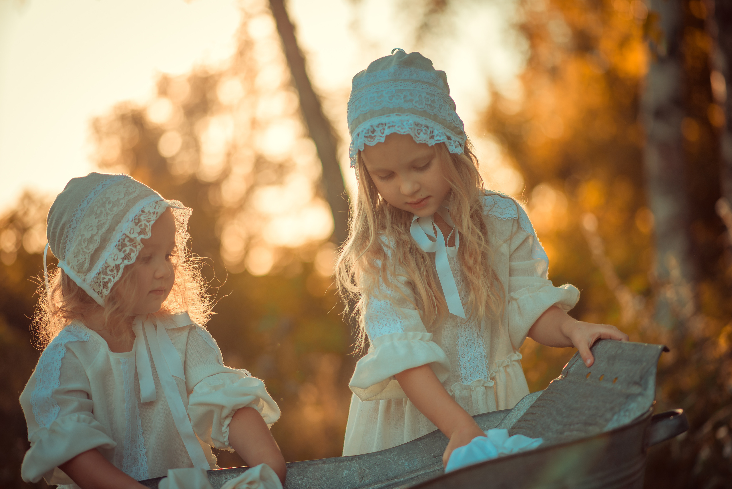 Laundry Time. Tatiana Malysheva — family photographer and videographer in Valencia, Spain