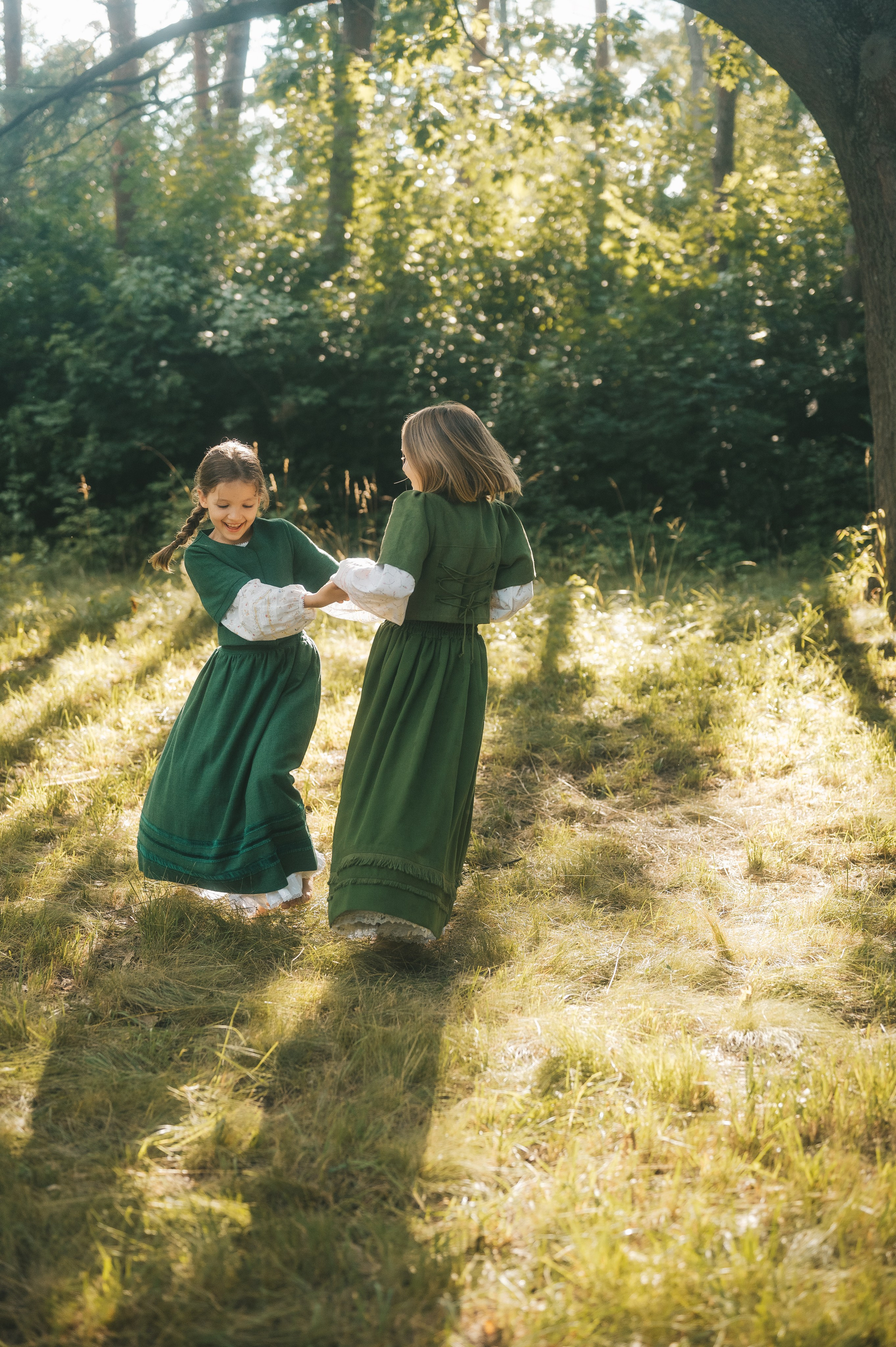 Лісові мавки. Tatiana Malysheva — family photographer and videographer in Valencia, Spain