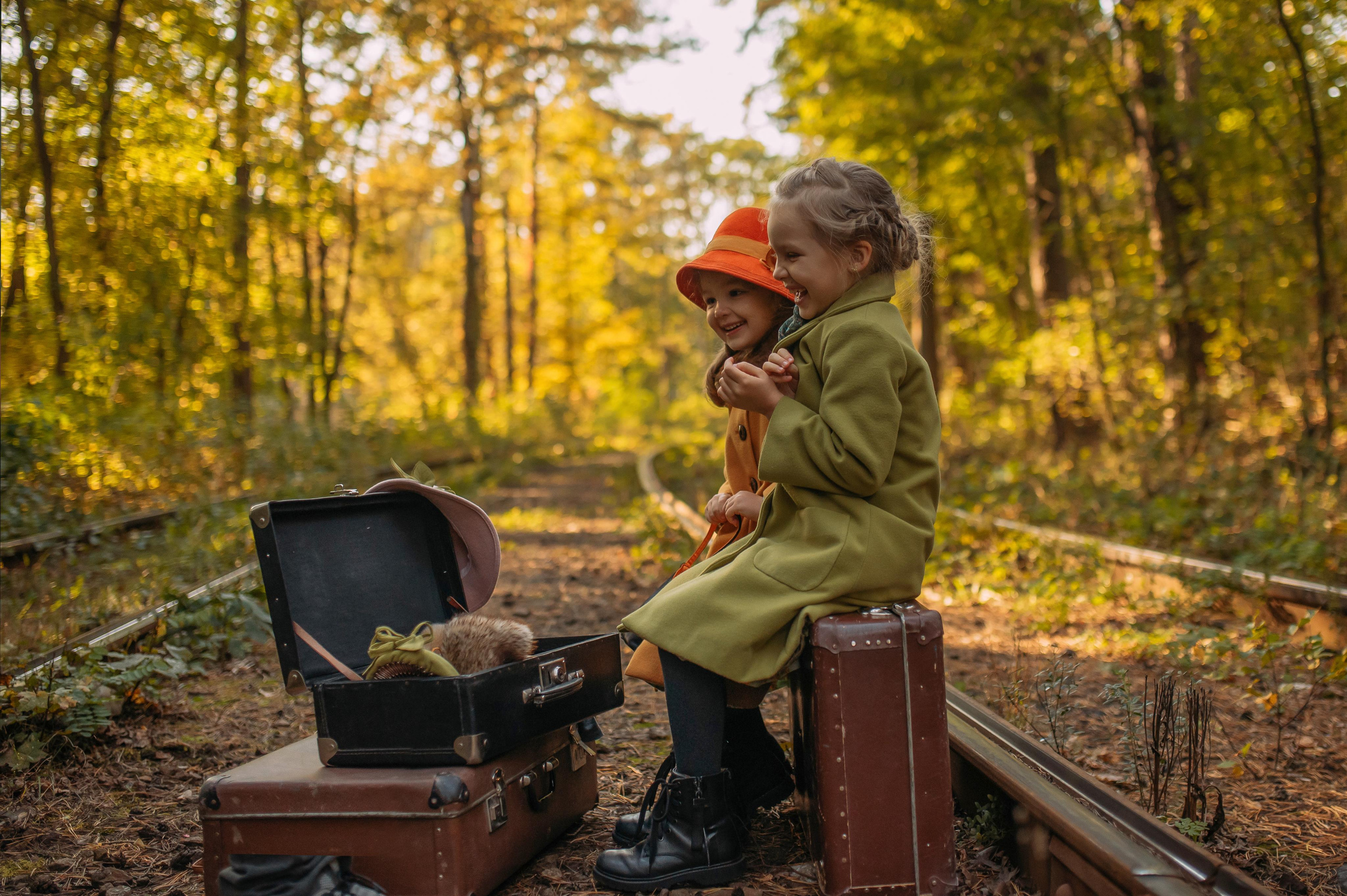 Young Ladies. Tatiana Malysheva — family photographer and videographer in Valencia, Spain