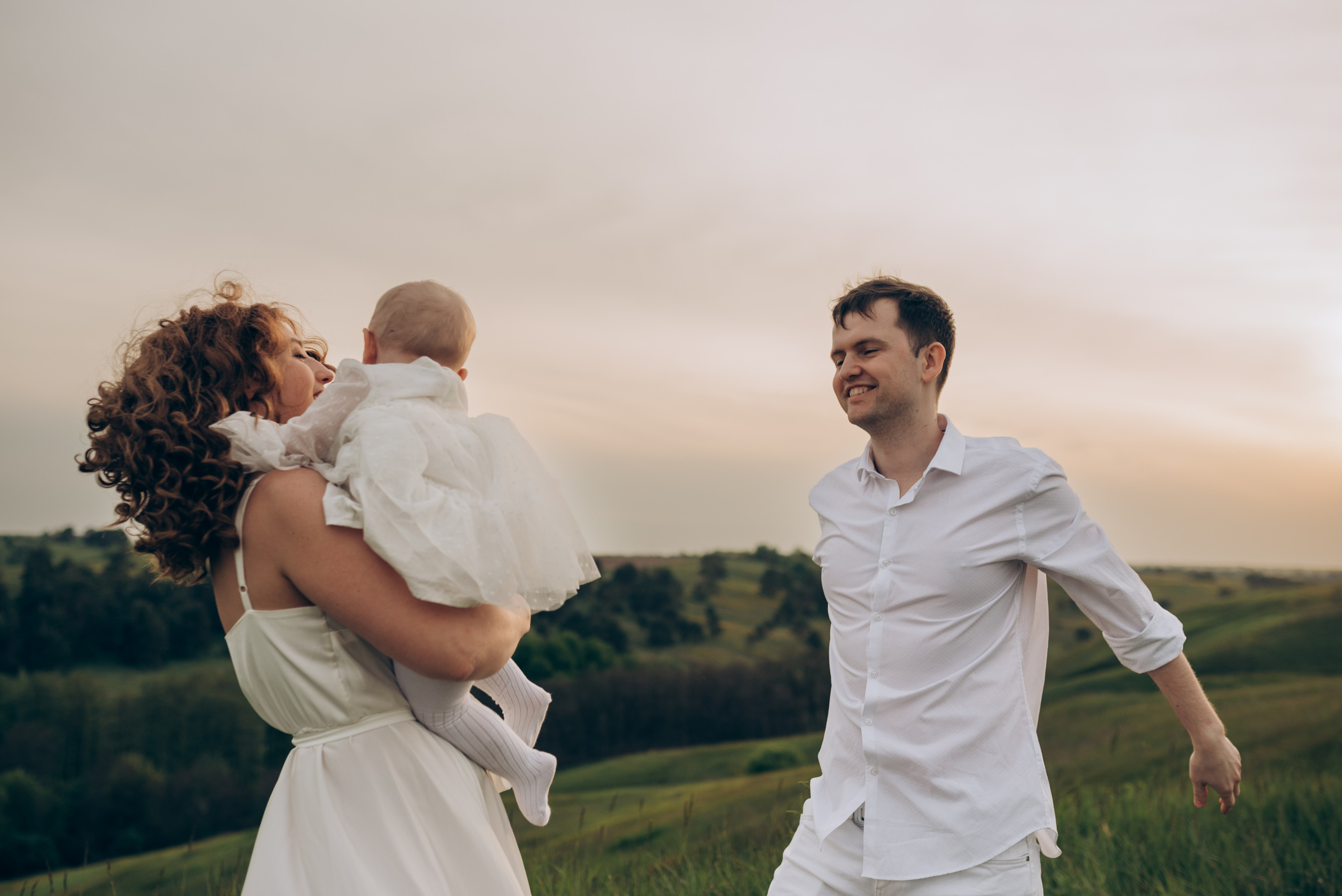 Oleg, Anna and little Diana. Tatiana Malysheva — lifestyle fotógrafa y videógrafa en Valencia, España