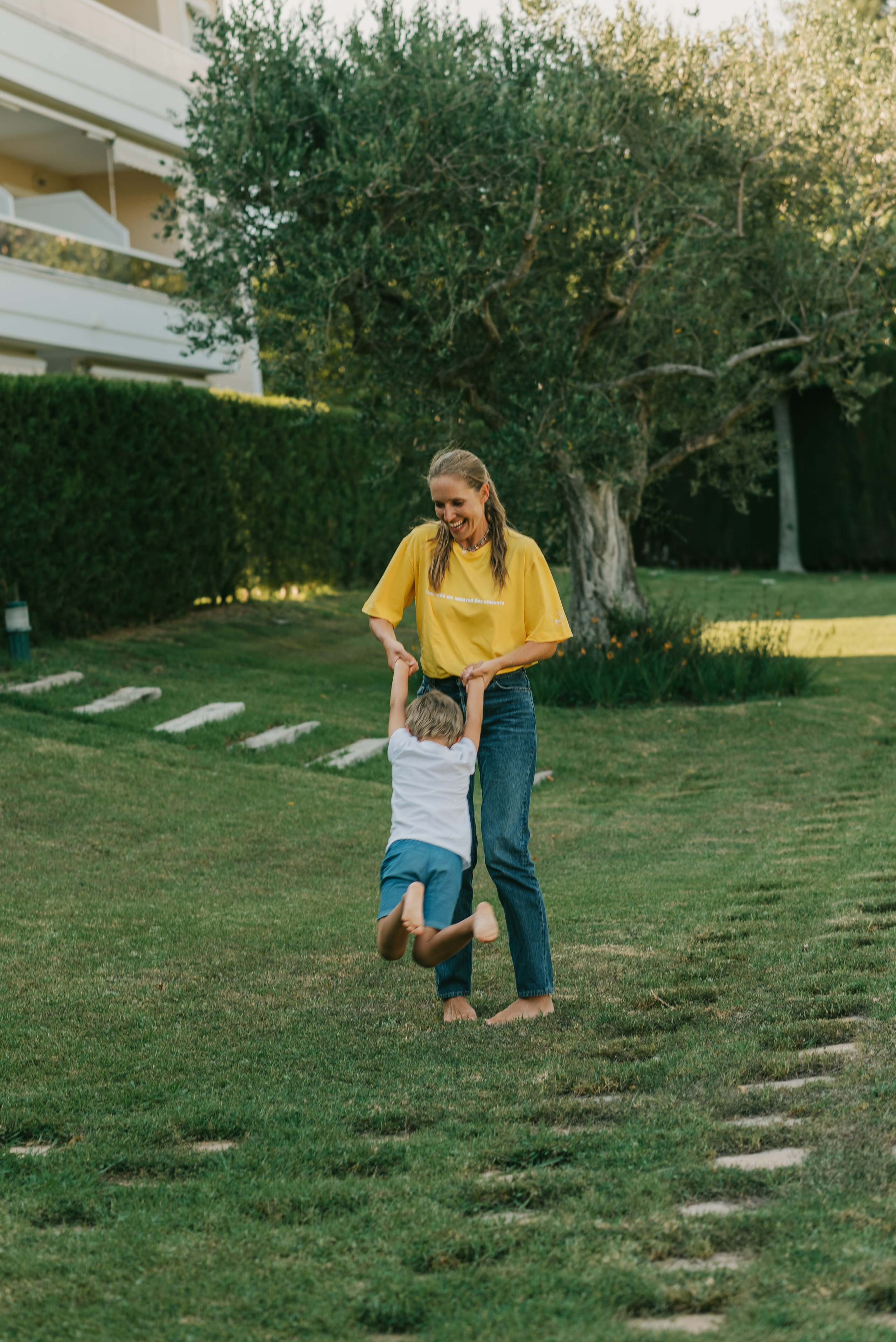 Katya Osadcha and her boys. Tatiana Malysheva — lifestyle fotógrafa y videógrafa en Valencia, España