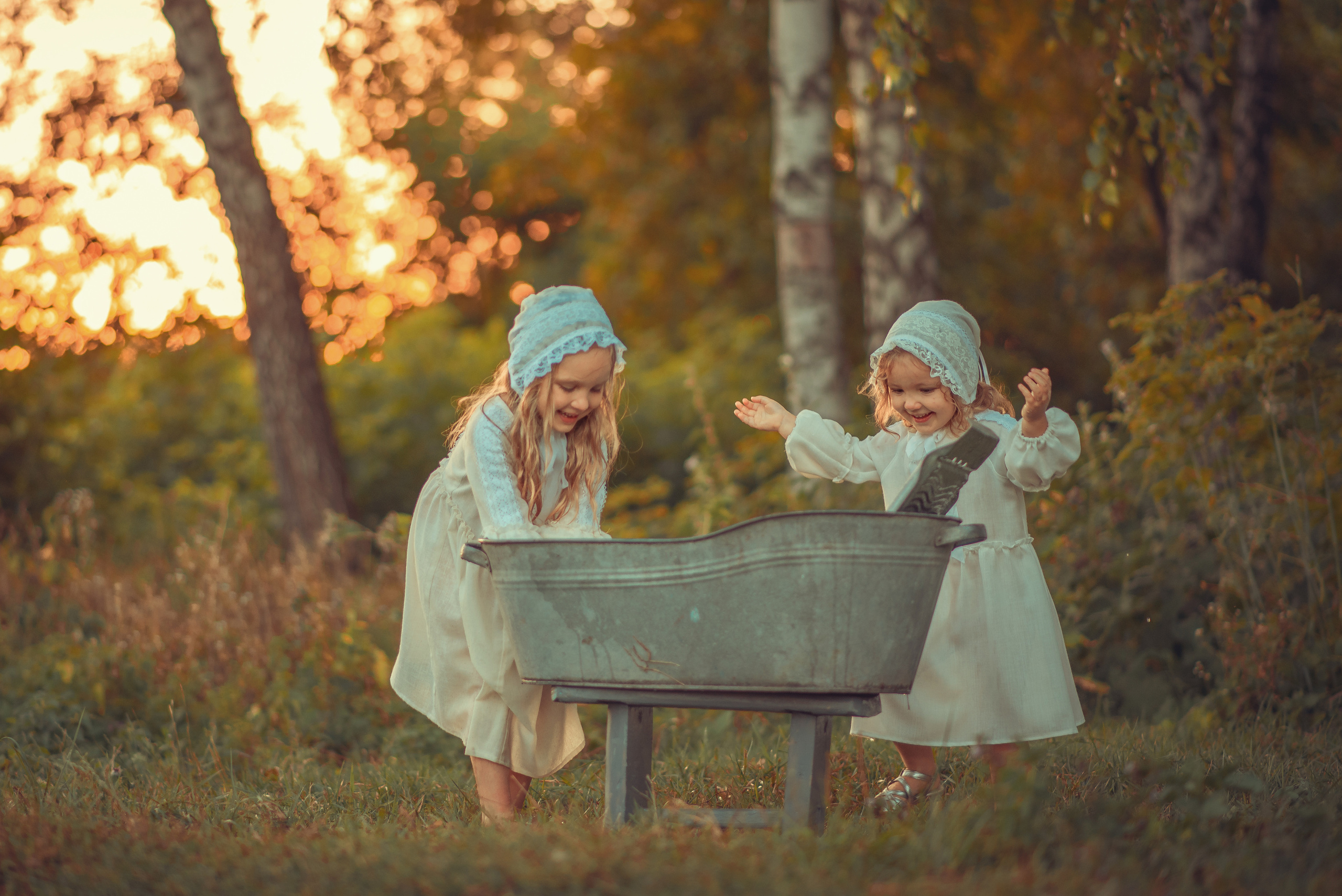 Laundry Time. Tatiana Malysheva — family photographer and videographer in Valencia, Spain