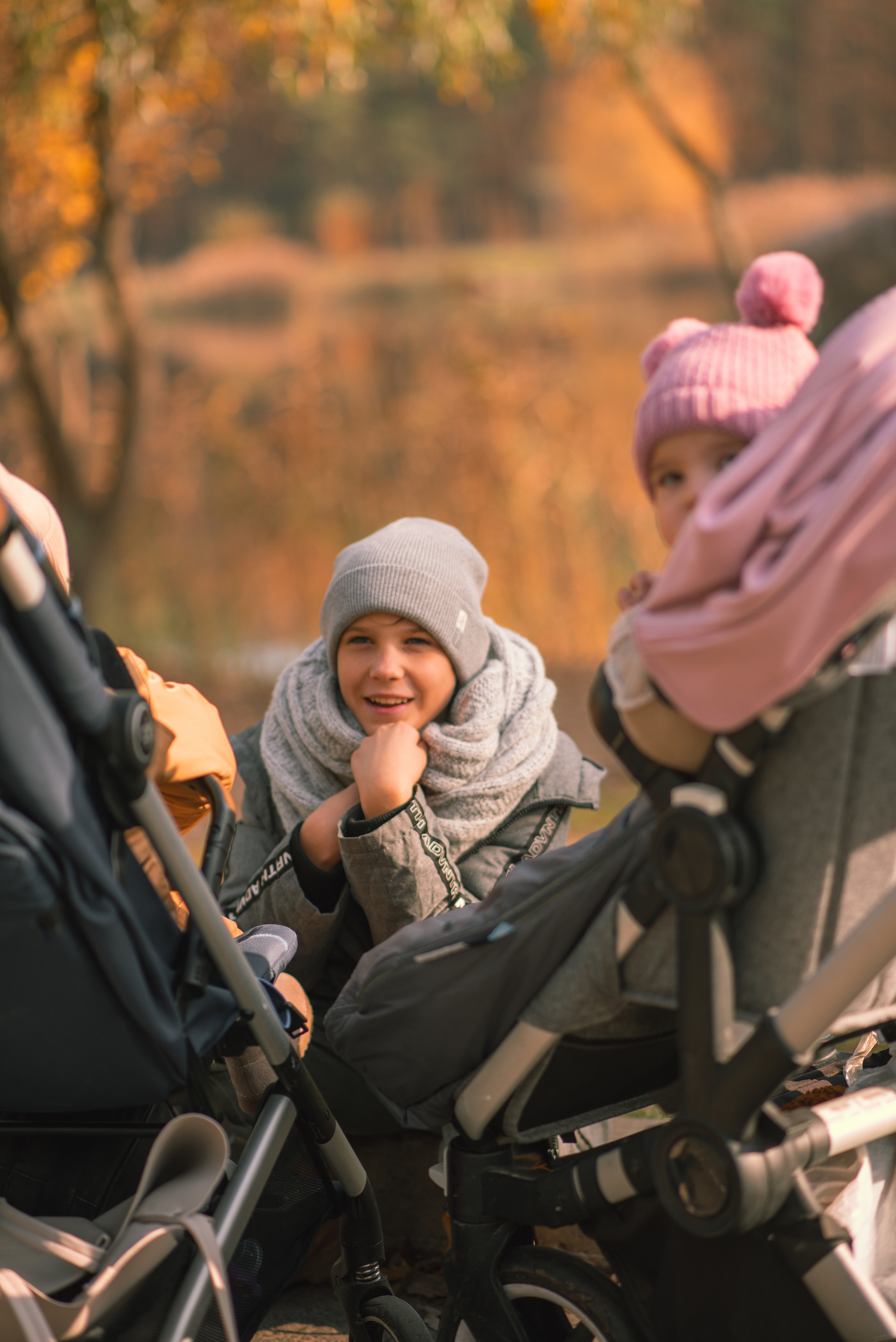 Tatiana, Anton, Alex & Anna. Tatiana Malysheva — family photographer and videographer in Valencia, Spain