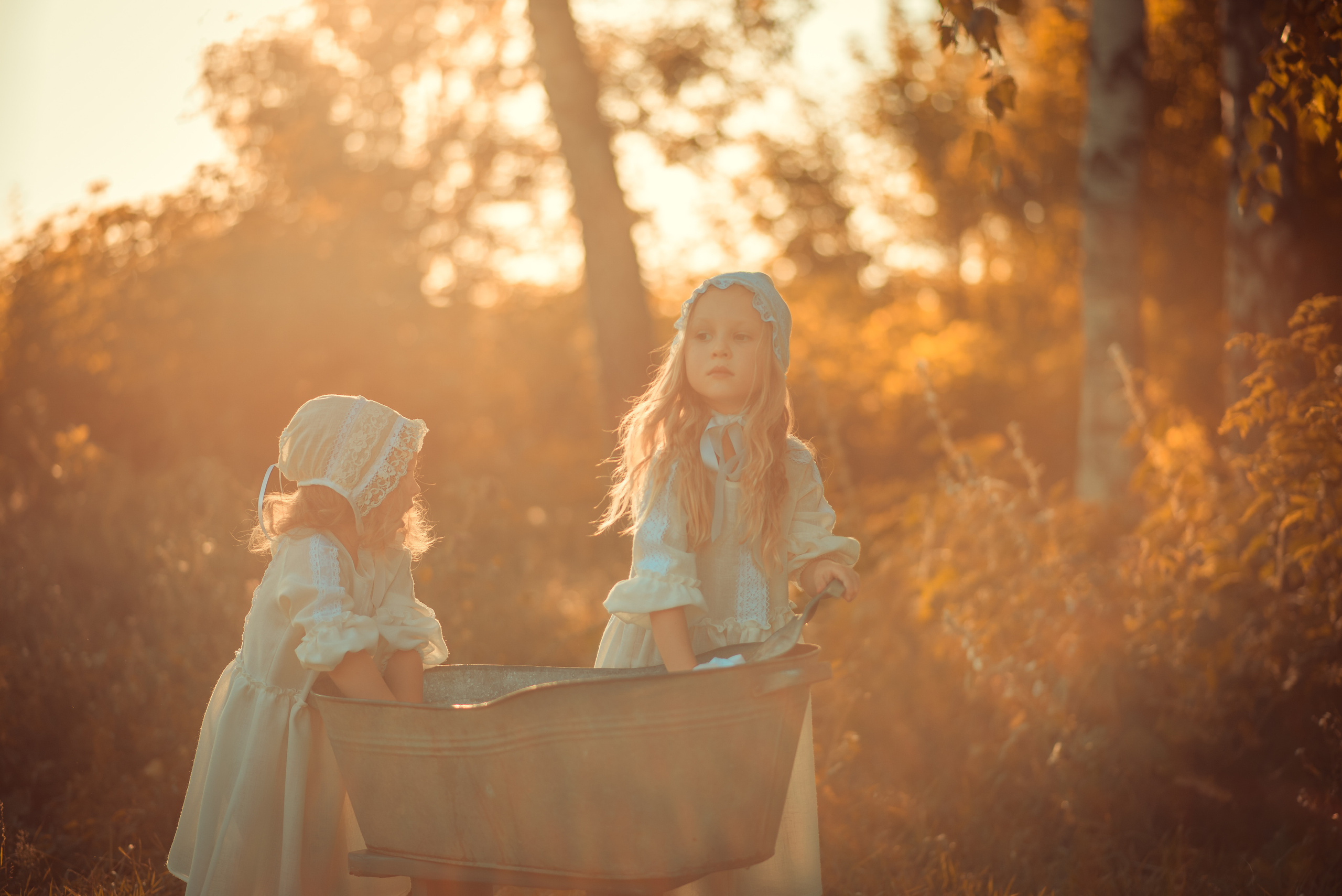 Laundry Time. Tatiana Malysheva — family photographer and videographer in Valencia, Spain