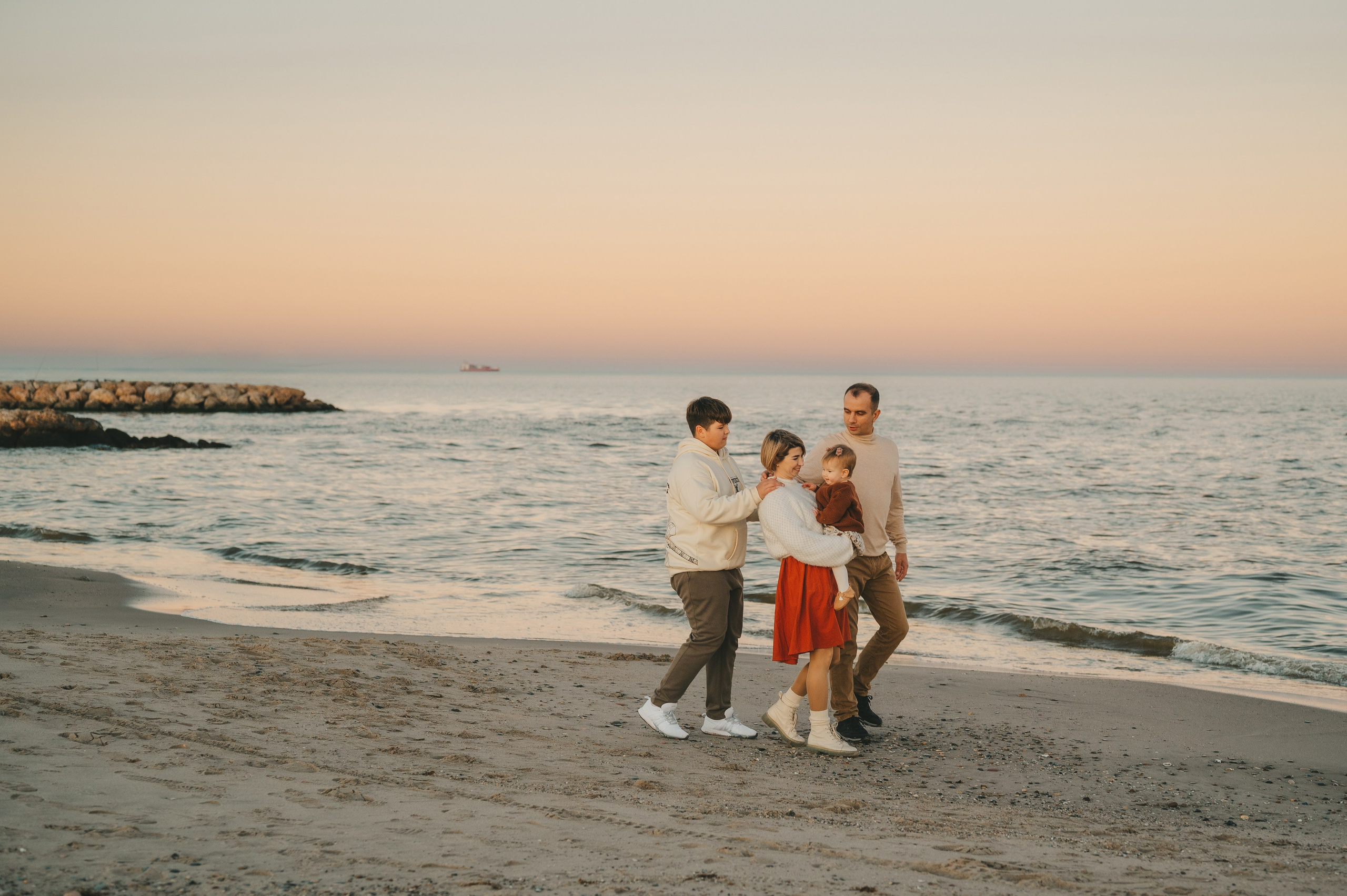 Zhenya, Tanya, Nikita & Ivanna. Татьяна Малышева — семейный фотограф и видеограф в Валенсии, Испания