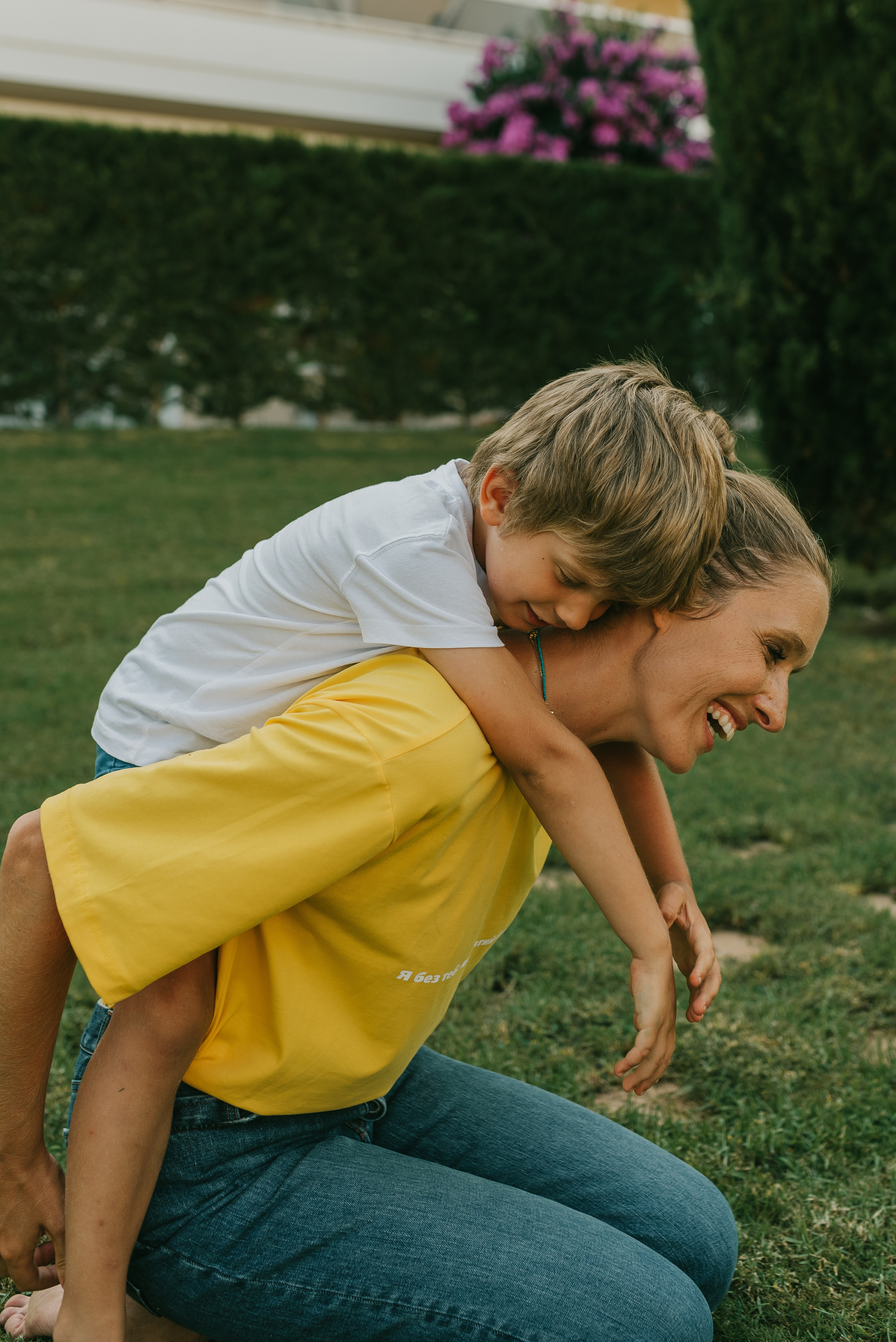 Katya Osadcha and her boys. Tatiana Malysheva — lifestyle fotógrafa y videógrafa en Valencia, España