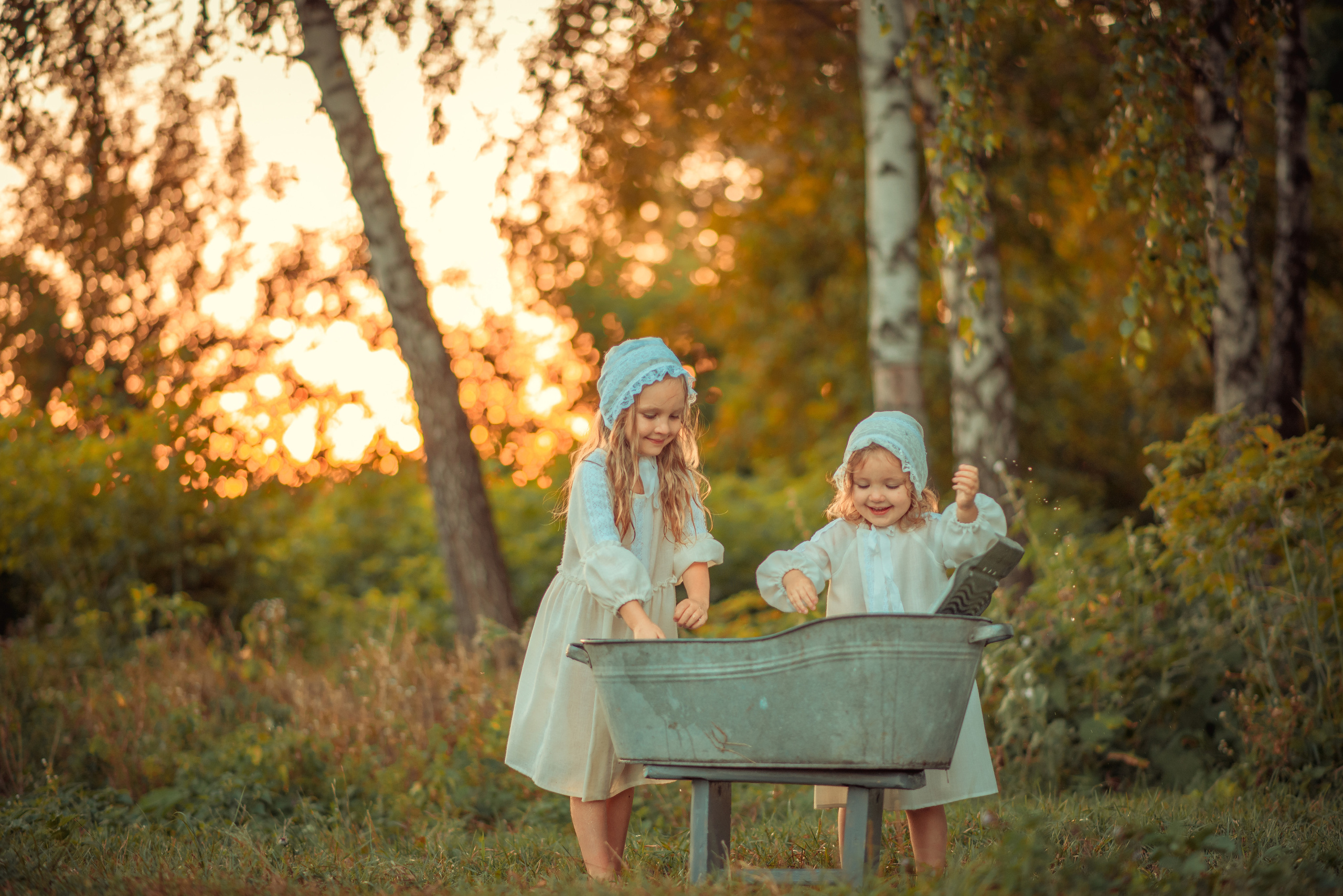 Laundry Time. Tatiana Malysheva — family photographer and videographer in Valencia, Spain