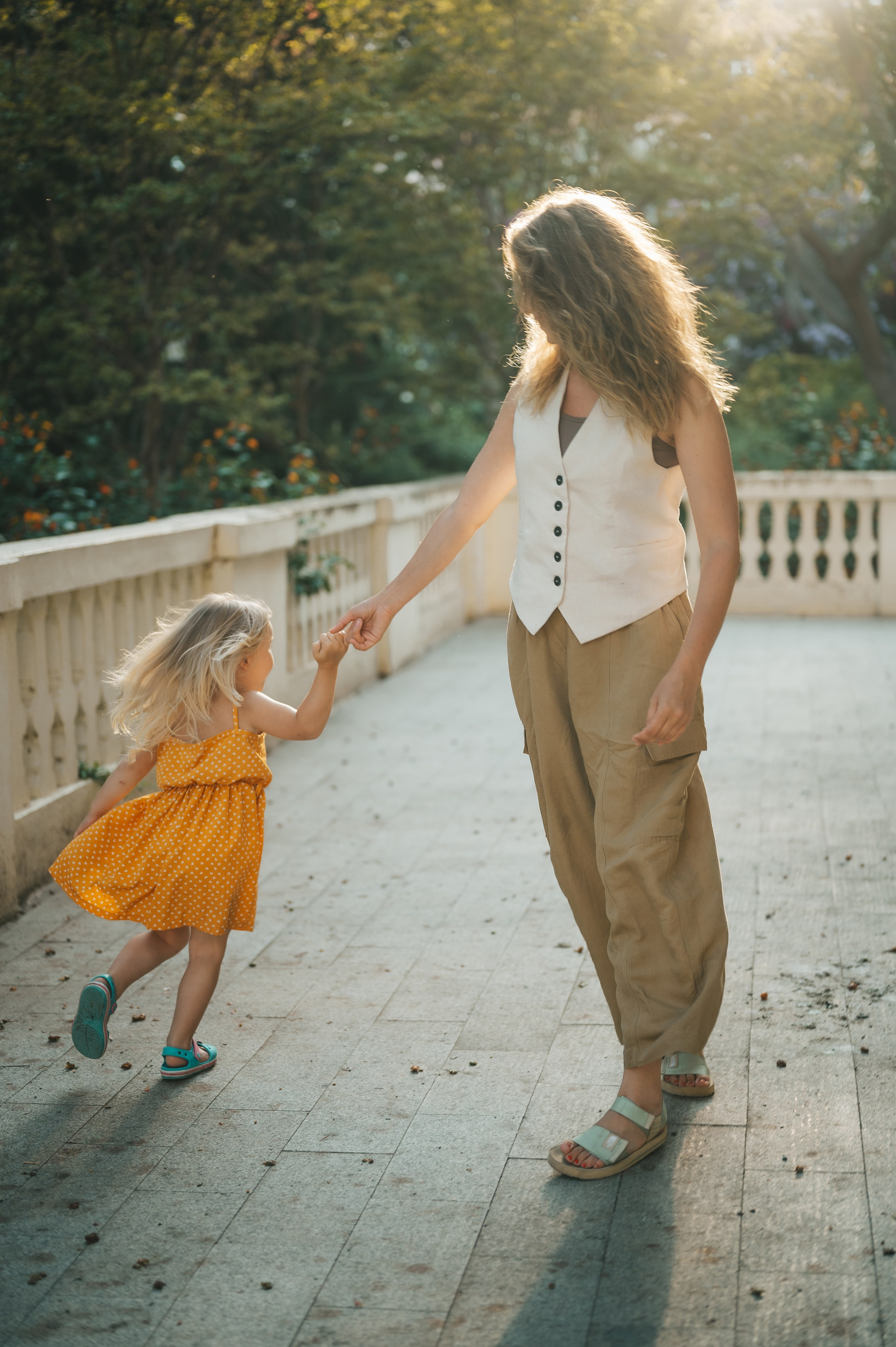 Tanya & Alisa. Тетяна Малишева - сімейний фотограф і відеограф у Валенсії, Іспанія