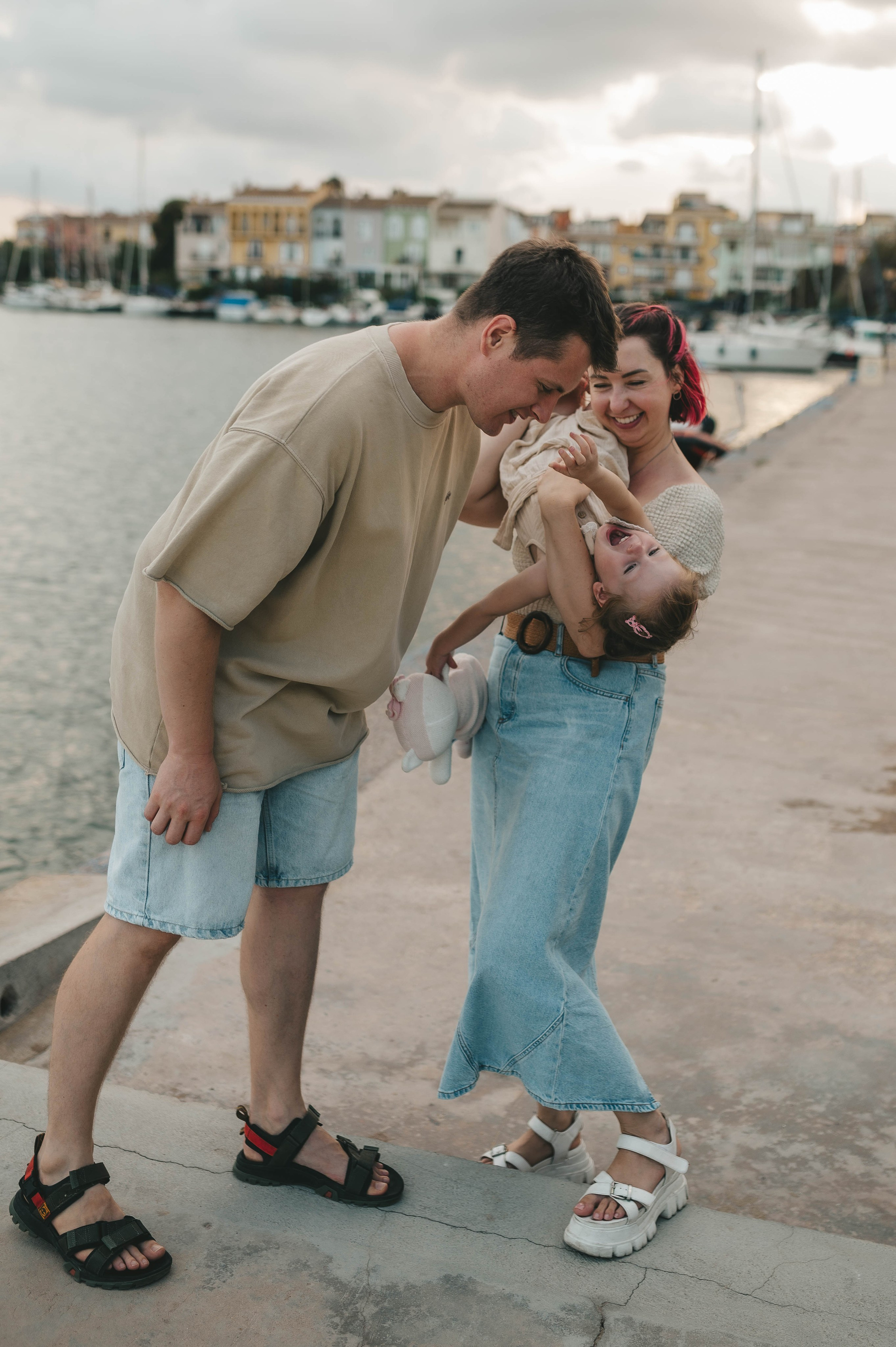 Eugeniy, Oleksandra & Sofia. Tatiana Malysheva — lifestyle fotógrafa y videógrafa en Valencia, España