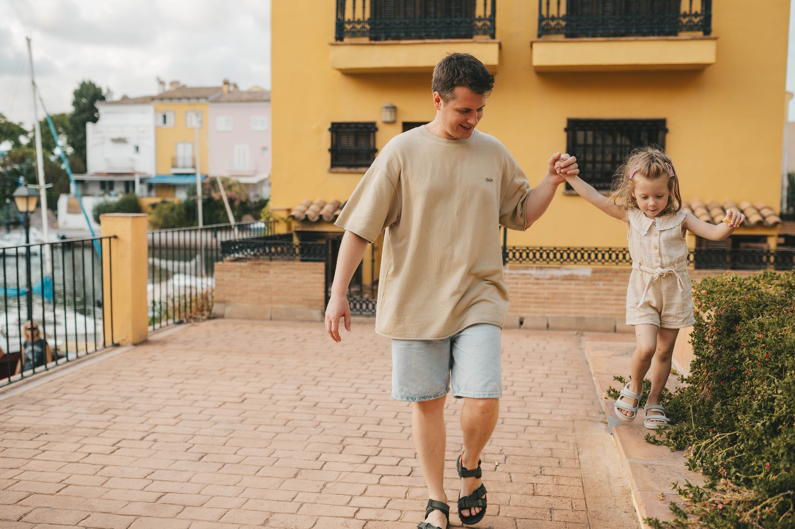 Eugeniy, Oleksandra & Sofia. Tatiana Malysheva — lifestyle fotógrafa y videógrafa en Valencia, España
