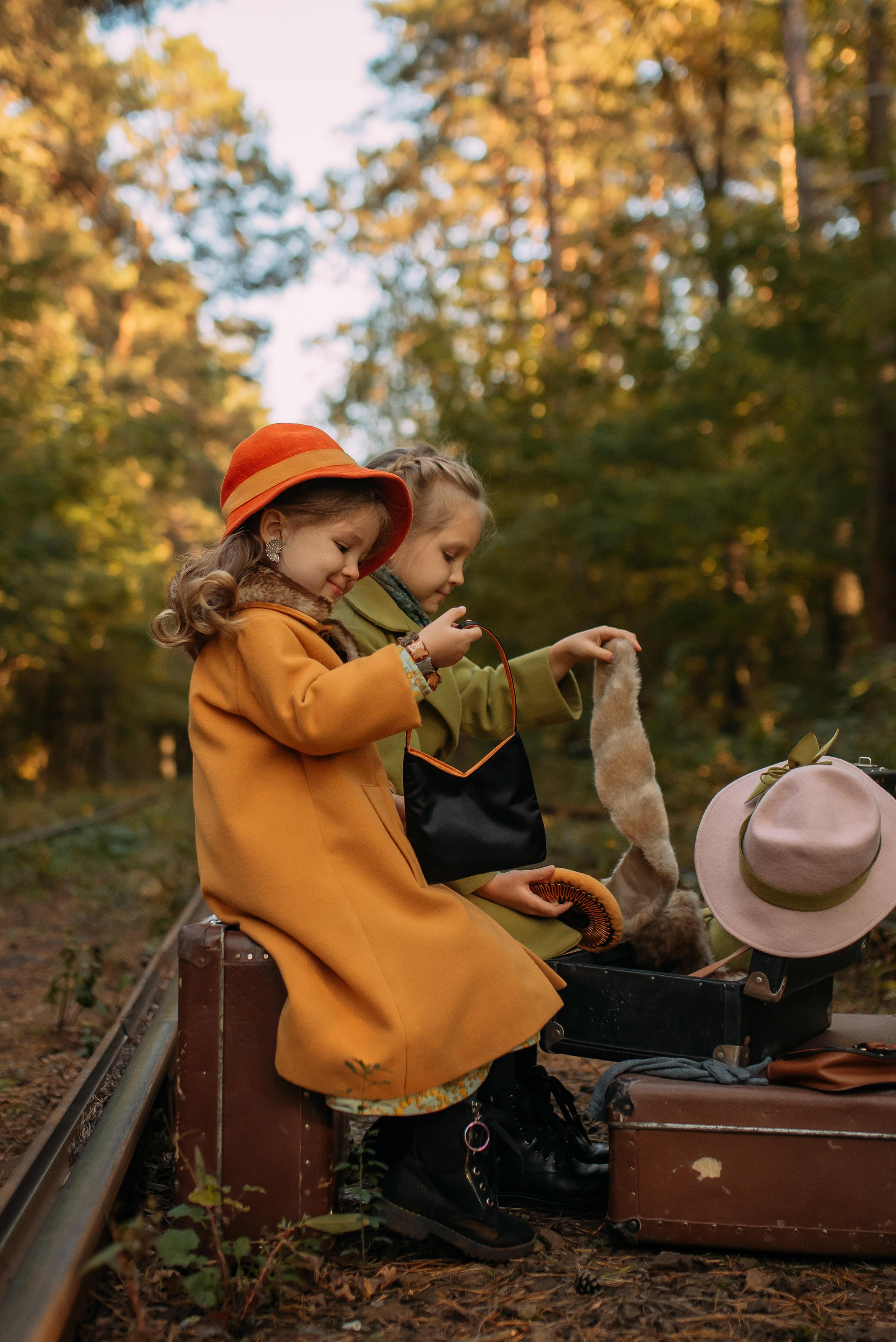 Young Ladies. Tatiana Malysheva — family photographer and videographer in Valencia, Spain