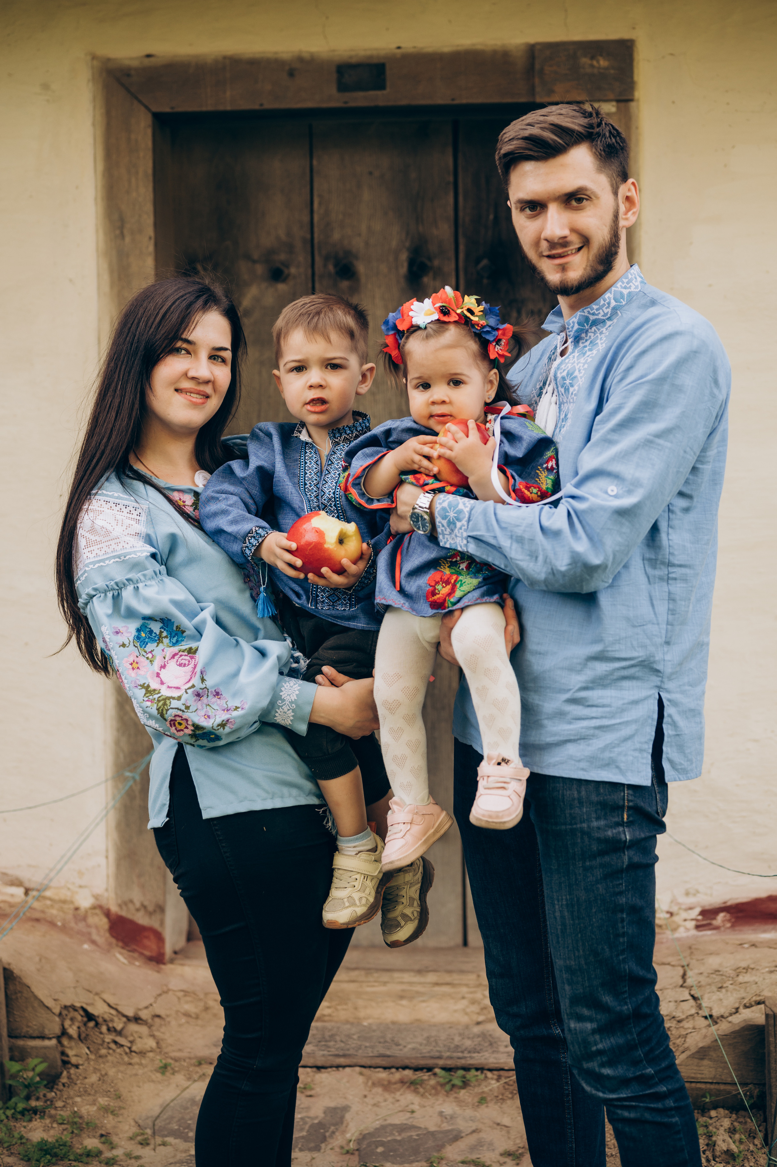 Maksym, Kateryna, Kyrylo & Elina. Татьяна Малышева — семейный фотограф и видеограф в Валенсии, Испания