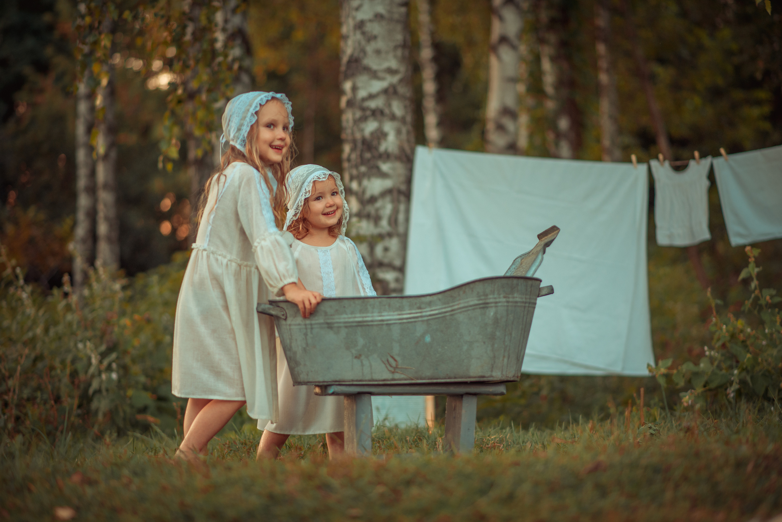 Laundry Time. Tatiana Malysheva — family photographer and videographer in Valencia, Spain