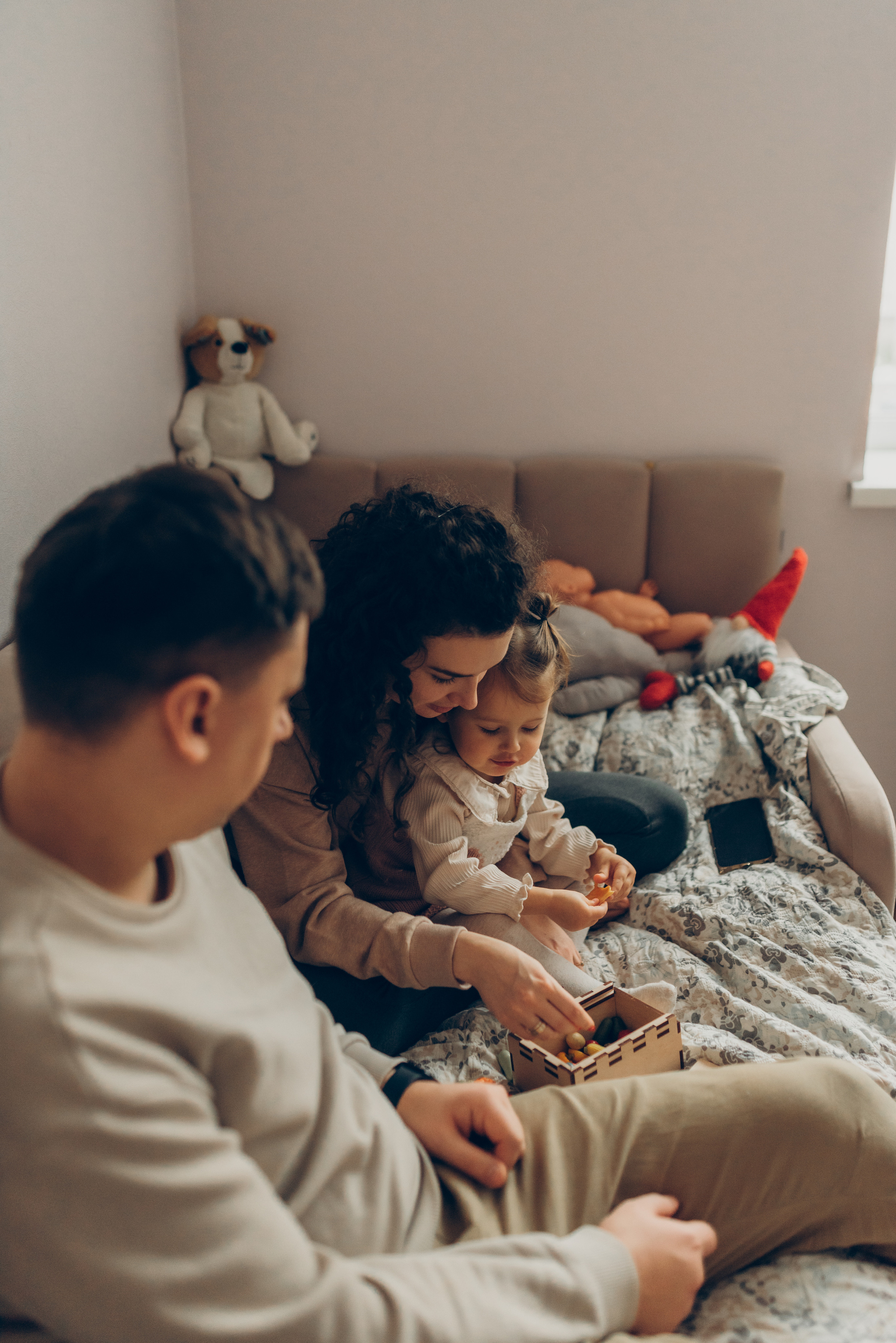 Andrii, Natalia and Mia. Татьяна Малышева — семейный фотограф и видеограф в Валенсии, Испания