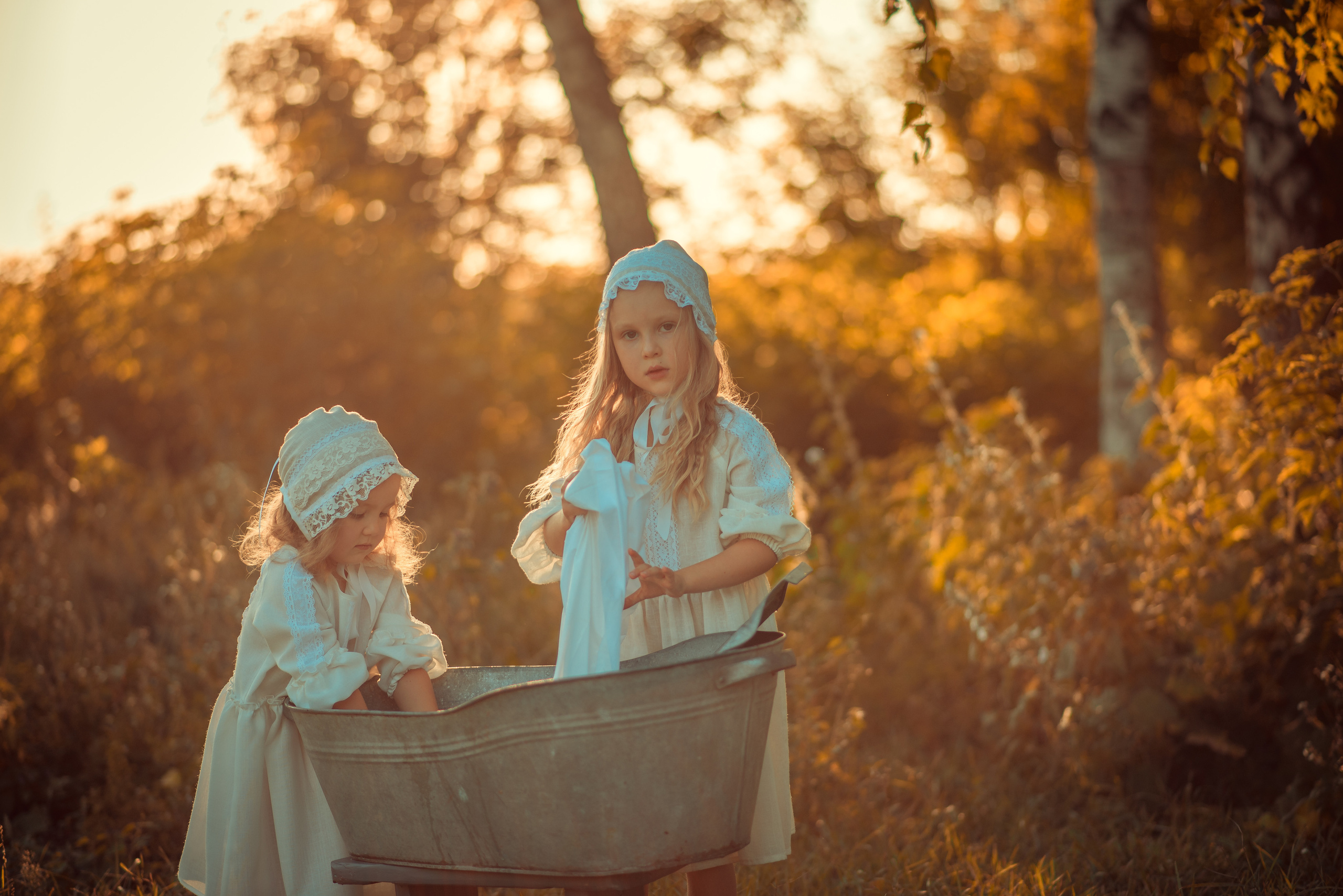 Laundry Time. Tatiana Malysheva — family photographer and videographer in Valencia, Spain