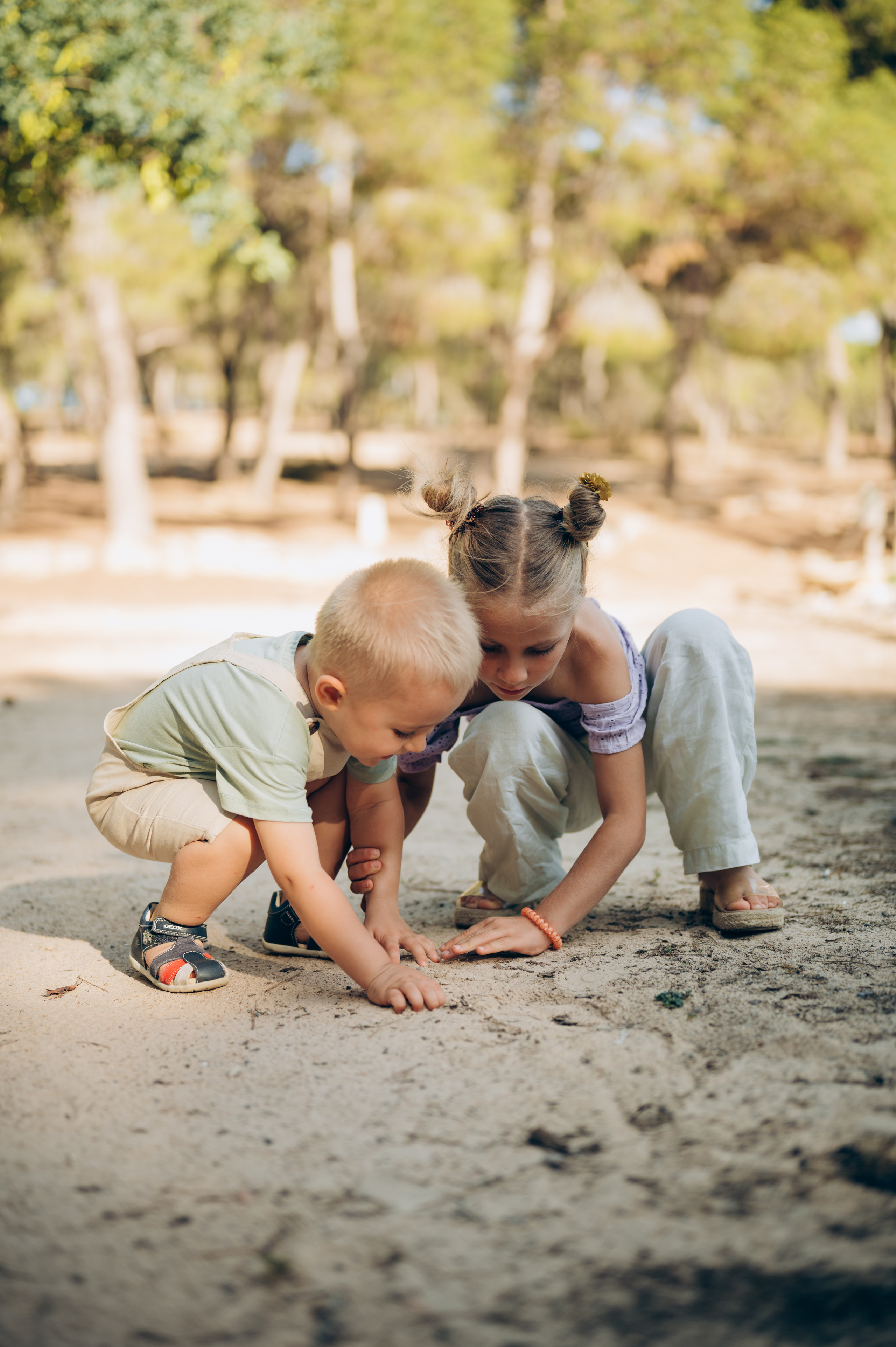 Dmytro & Maria and their 4 beautiful children. Tatiana Malysheva — lifestyle fotógrafa y videógrafa en Valencia, España
