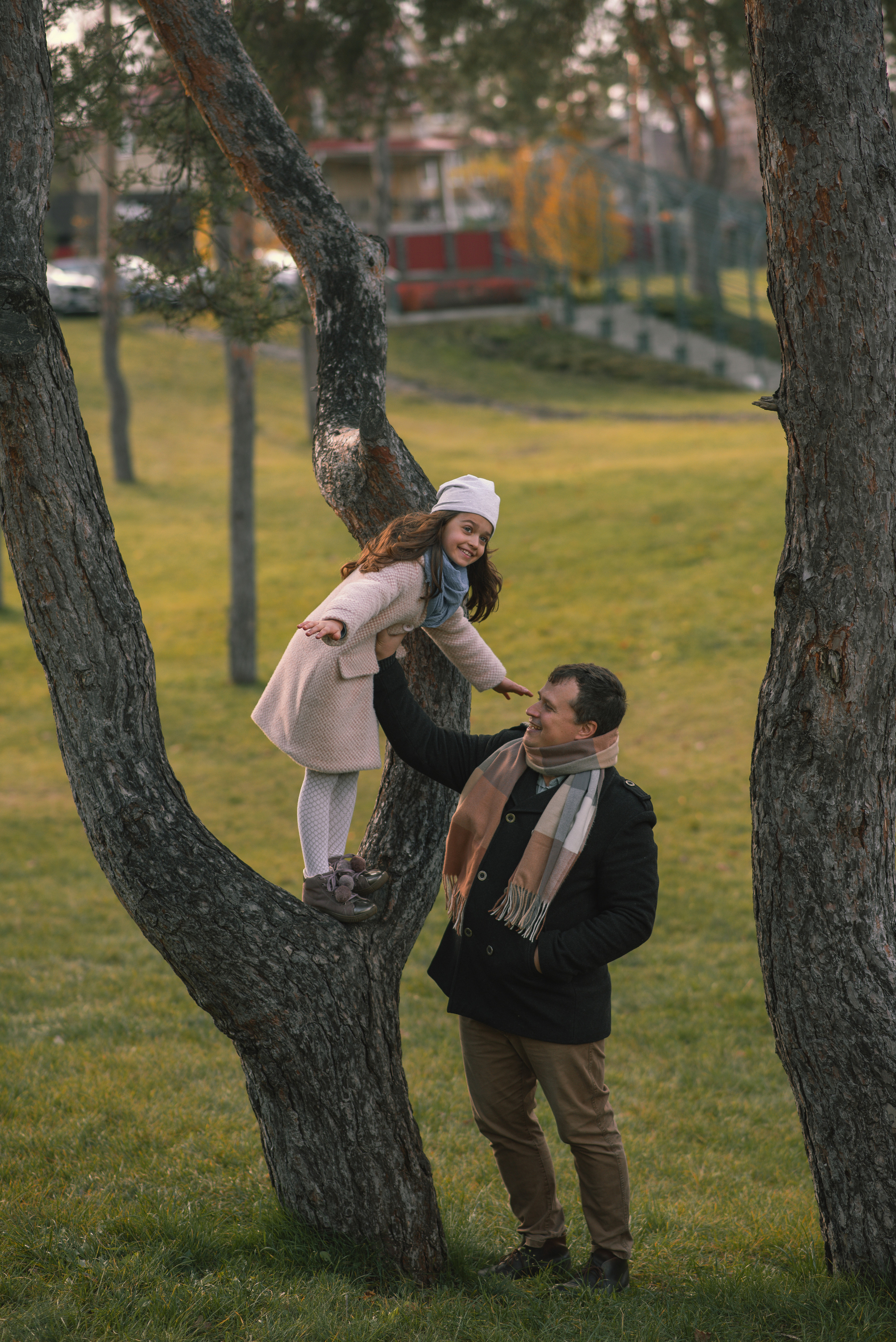 Autumn vibe with Anastasia, Andriy, Varvara & Yesenia. Татьяна Малышева — семейный фотограф и видеограф в Валенсии, Испания