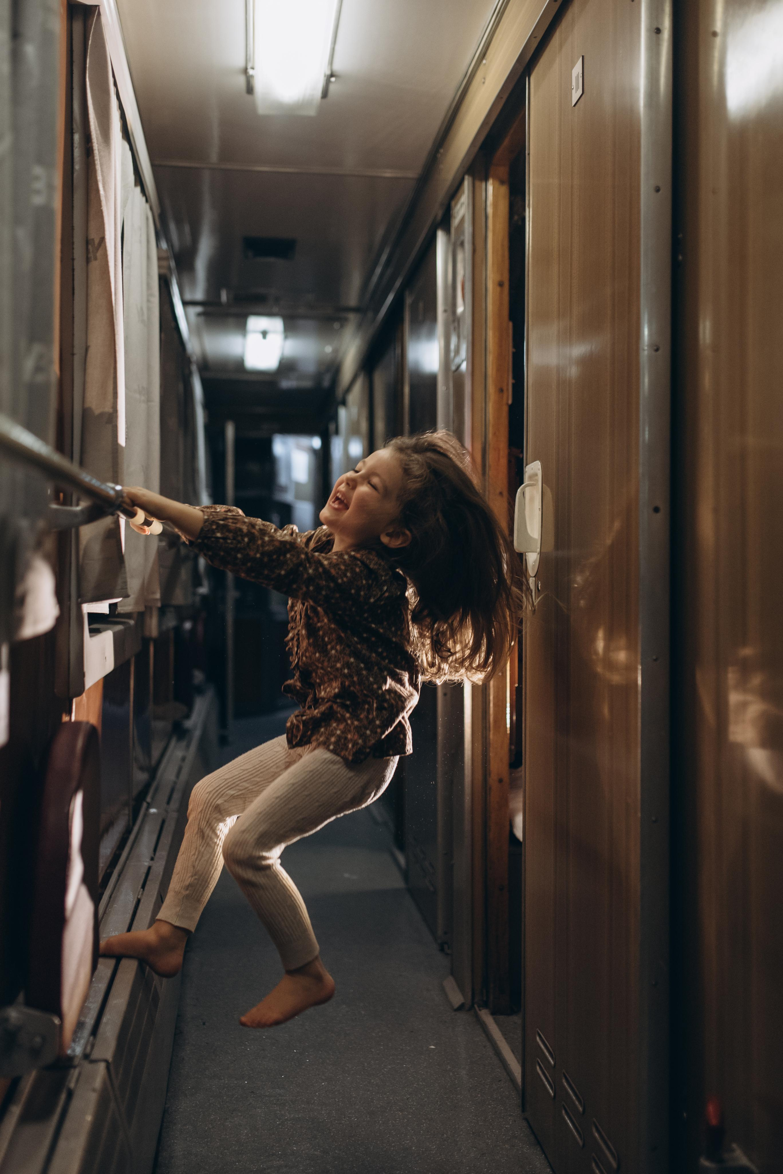 Путешествие на поезде. Татьяна Малышева — семейный фотограф и видеограф в Валенсии, Испания