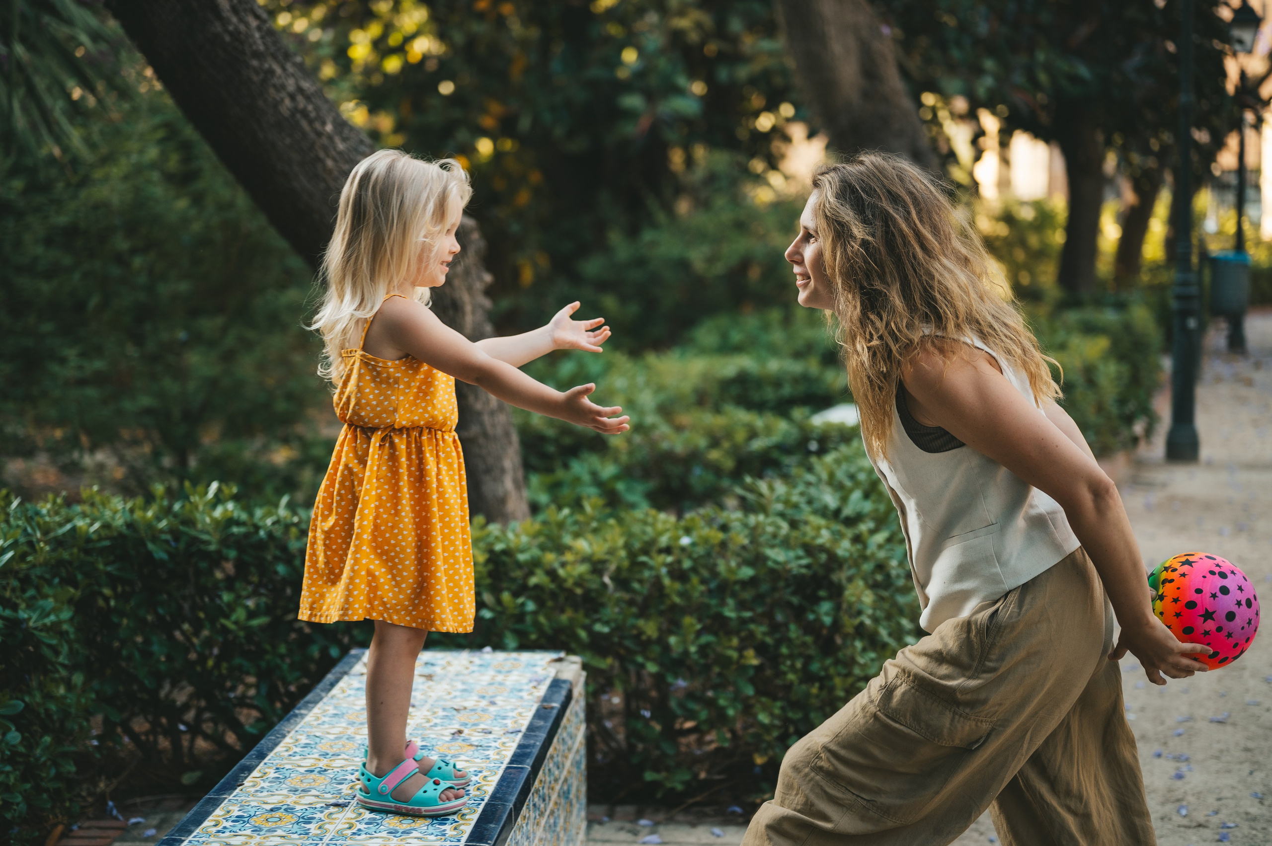 Tanya & Alisa. Тетяна Малишева - сімейний фотограф і відеограф у Валенсії, Іспанія