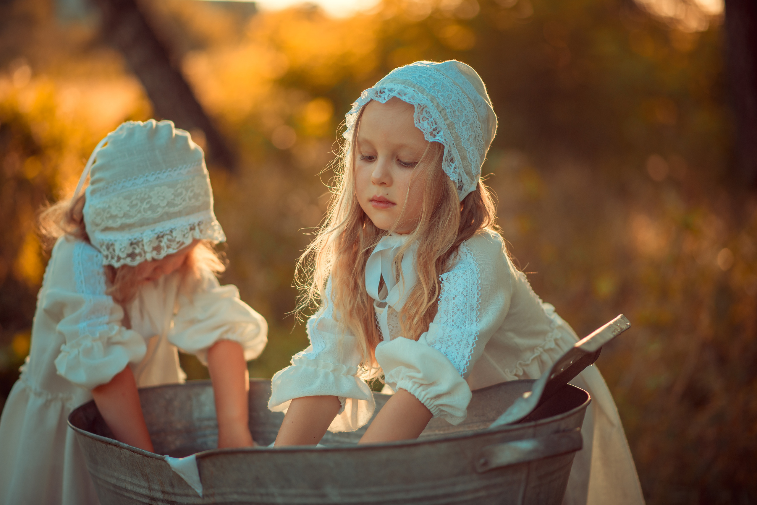 Laundry Time. Tatiana Malysheva — family photographer and videographer in Valencia, Spain