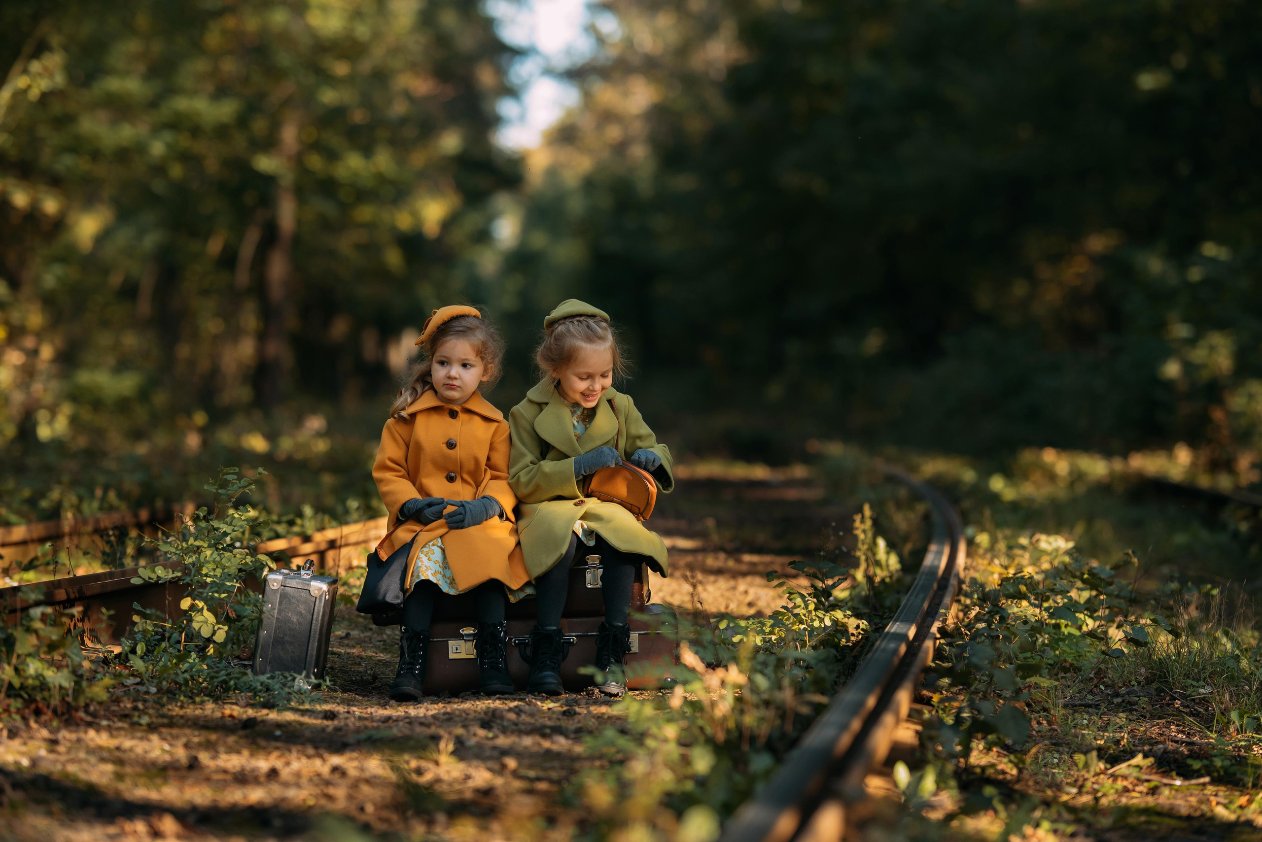Young Ladies. Tatiana Malysheva — family photographer and videographer in Valencia, Spain