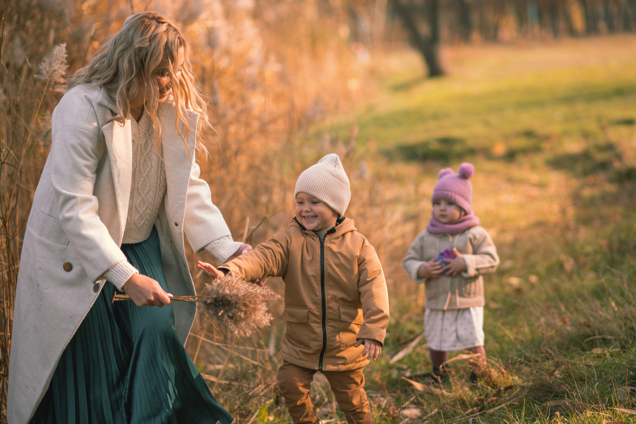 Tatiana, Anton, Alex & Anna. Tatiana Malysheva — family photographer and videographer in Valencia, Spain