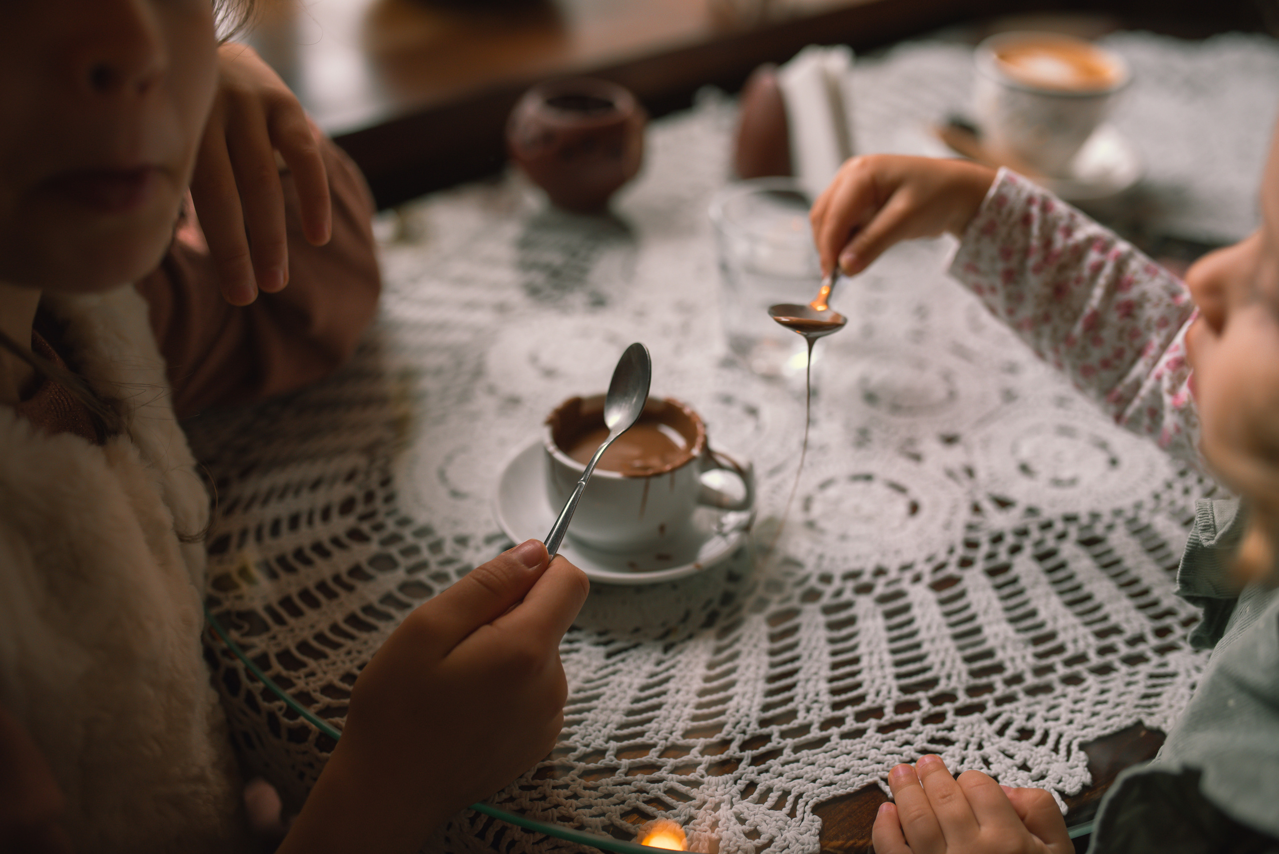 Table for 4. Tatiana Malysheva — lifestyle fotógrafa y videógrafa en Valencia, España