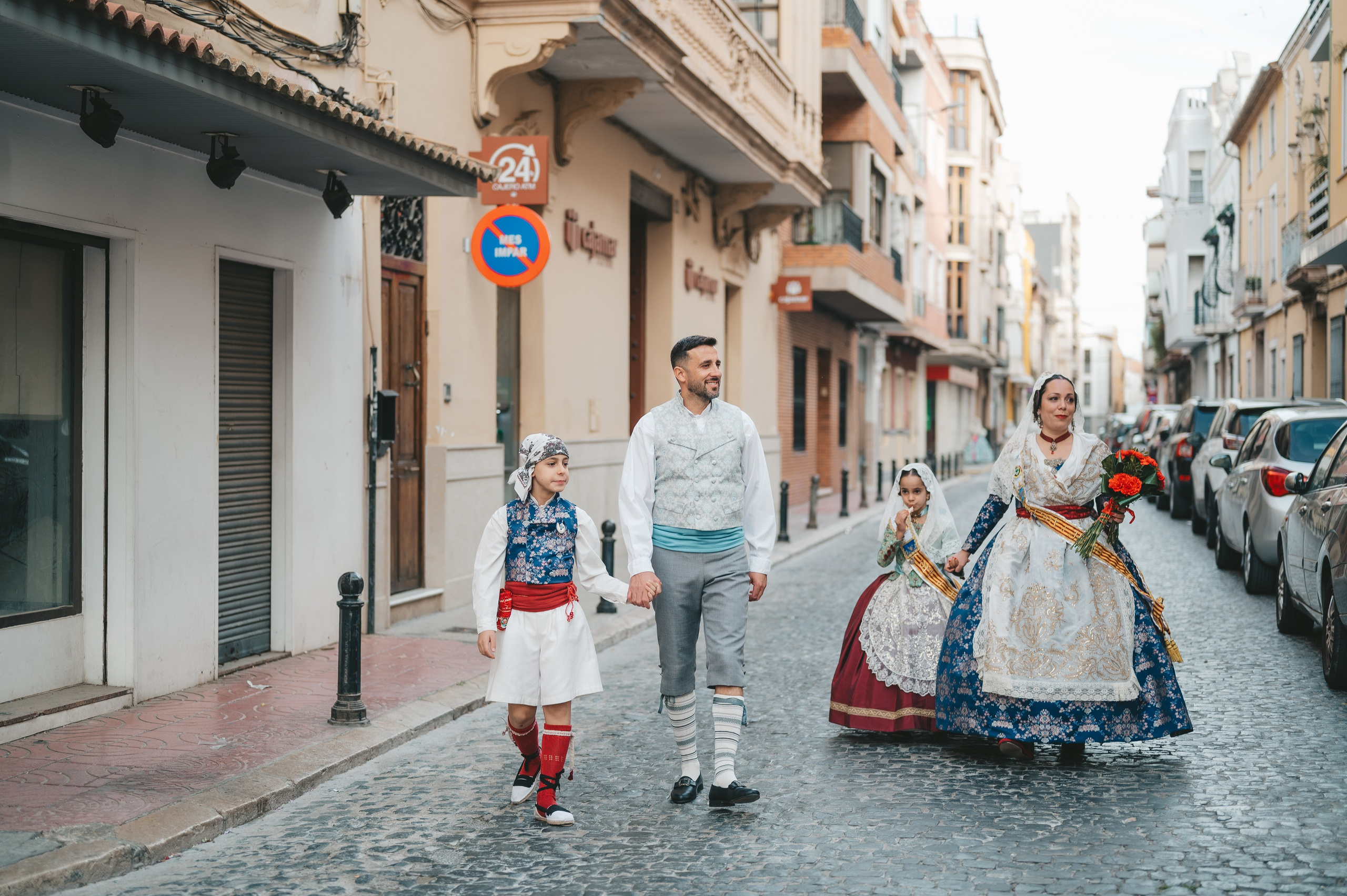 Falleros Valencianos. Тетяна Малишева - сімейний фотограф і відеограф у Валенсії, Іспанія