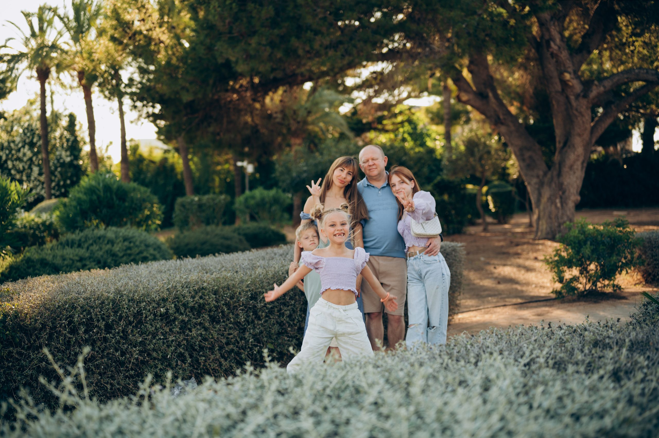 Dmytro & Maria and their 4 beautiful children. Tatiana Malysheva — lifestyle fotógrafa y videógrafa en Valencia, España