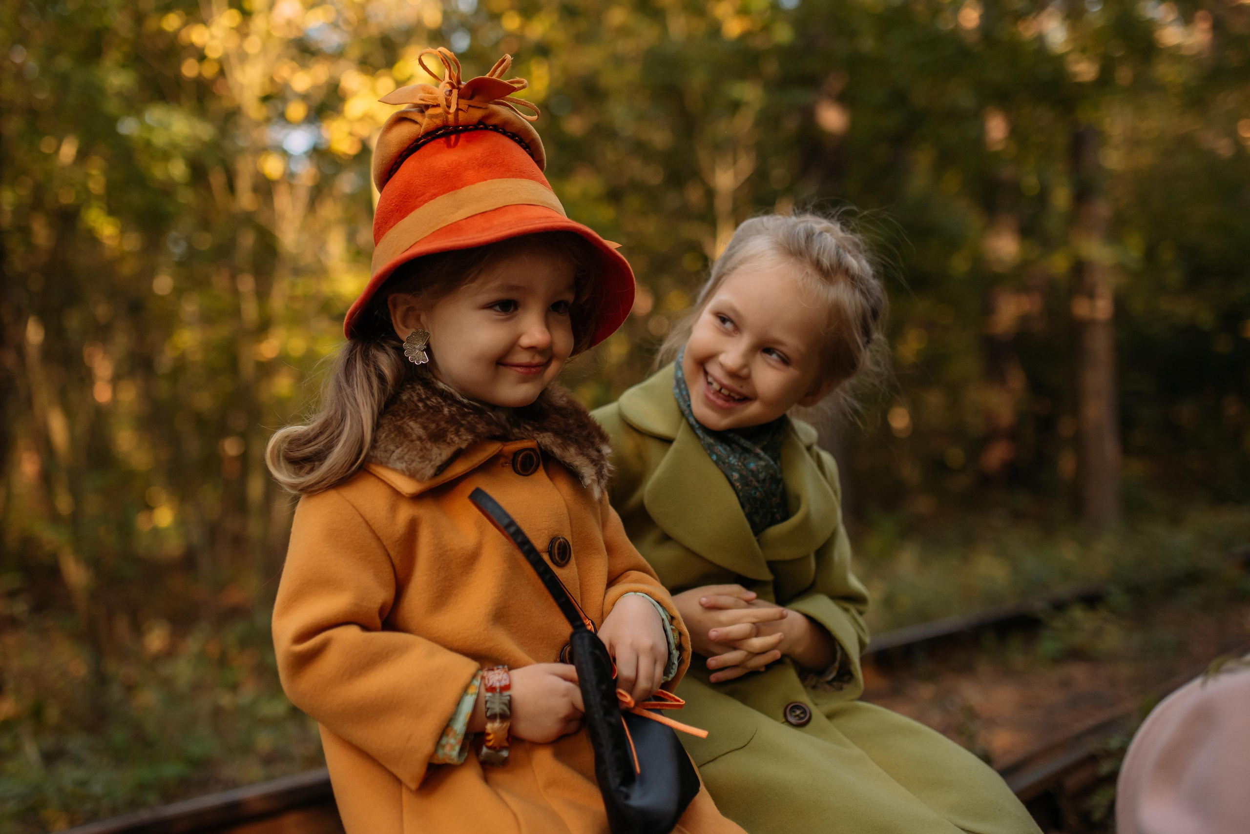 Young Ladies. Tatiana Malysheva — family photographer and videographer in Valencia, Spain