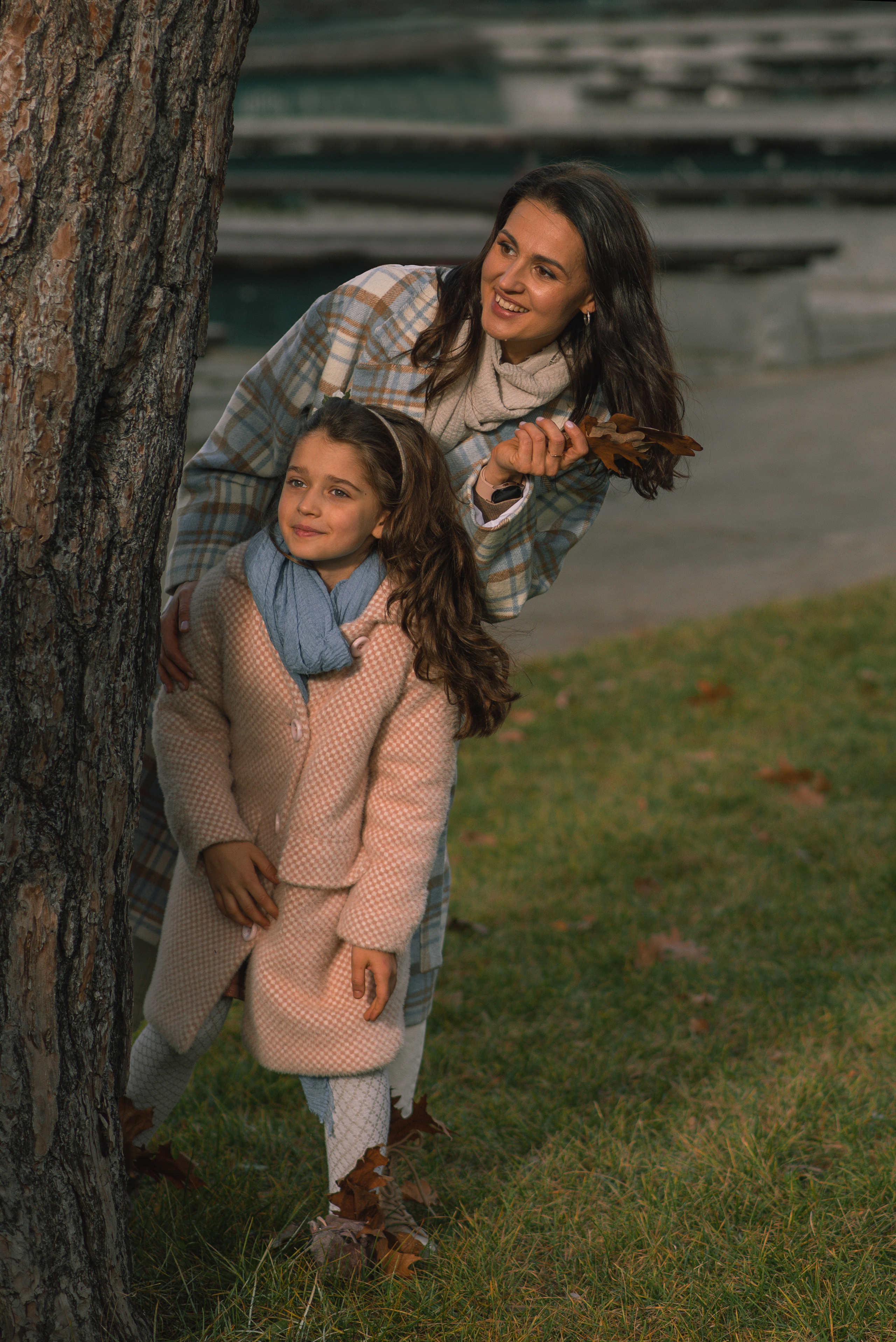 Autumn vibe with Anastasia, Andriy, Varvara & Yesenia. Татьяна Малышева — семейный фотограф и видеограф в Валенсии, Испания