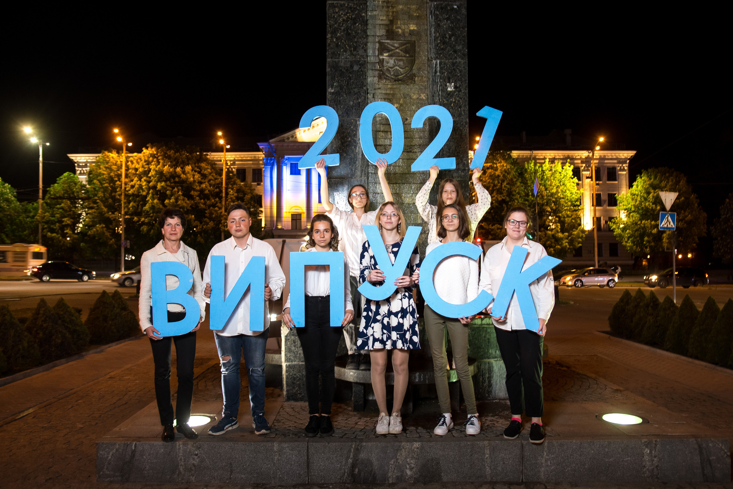 Ориентир 10-В Вечерняя. Випускні альбоми Олега Кононова