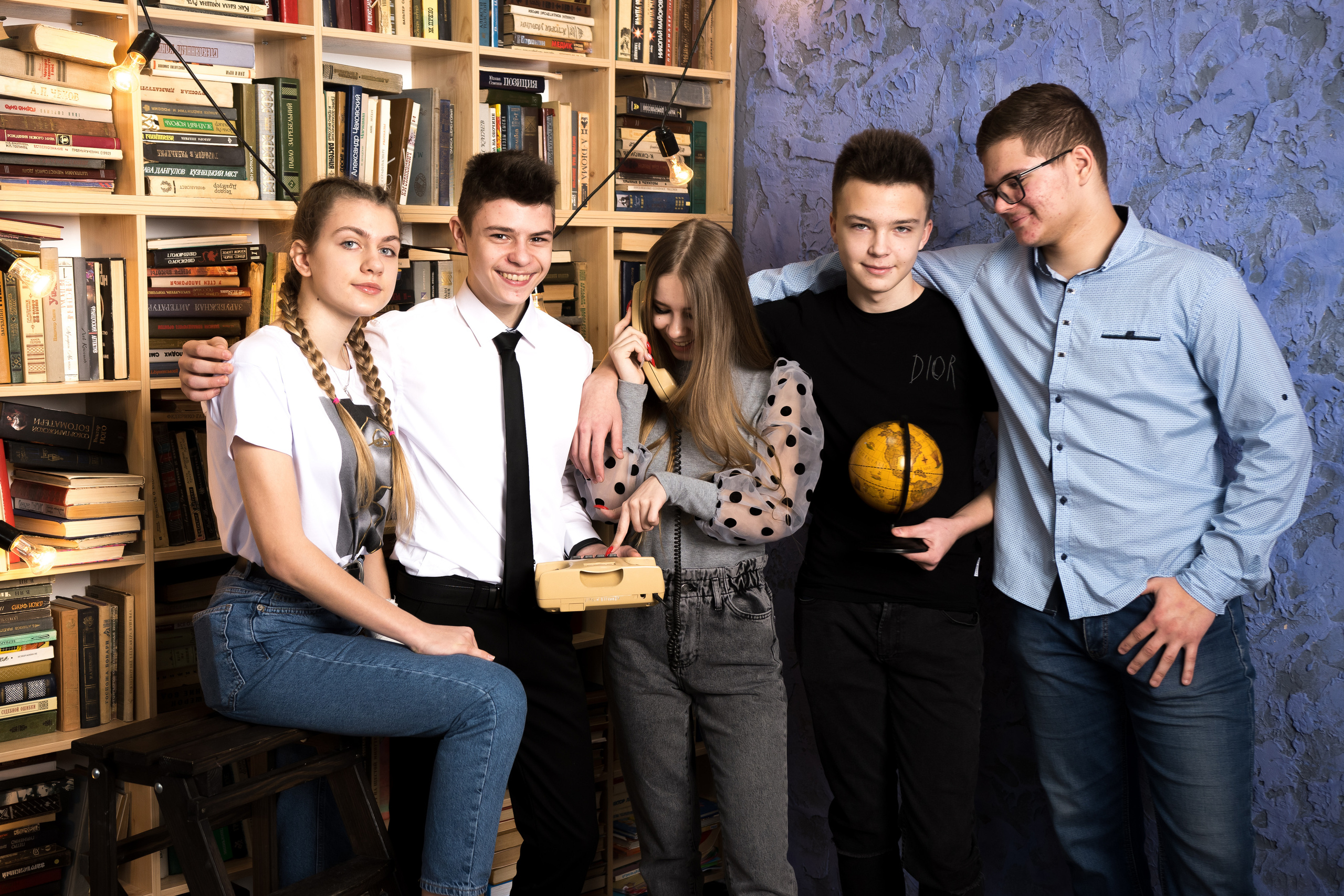 № 68 9А в студии. Випускні альбоми Олега Кононова