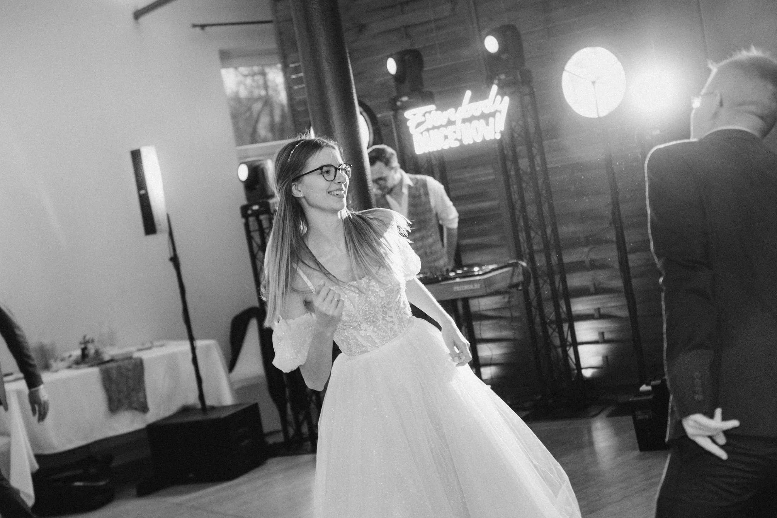 Michał Śmigiel Foto – Fotograf ślubny w całej Polsce | Naturalny reportaż pełen emocji. Michał Śmigiel Fotografia