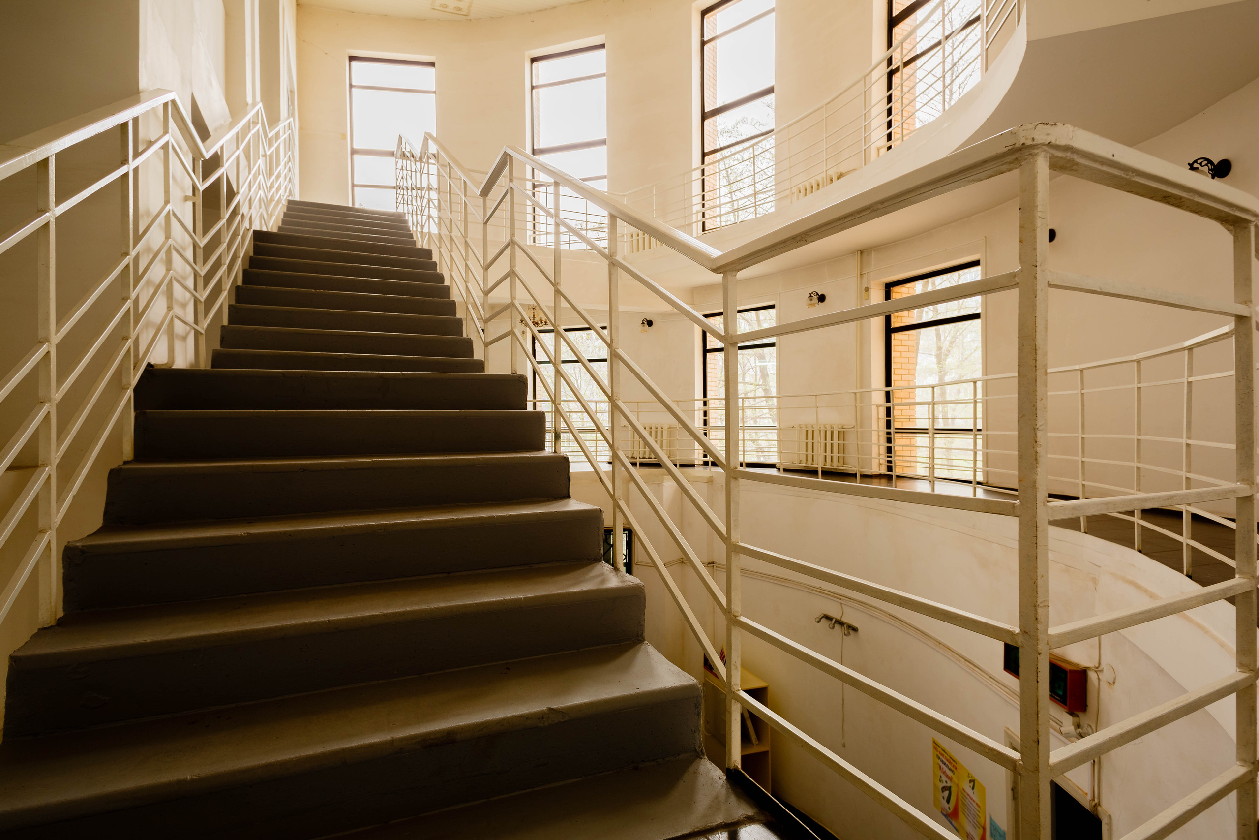 Фото приміщень для рекламних буклетів. Зйомка фасадів та інтер’єрів