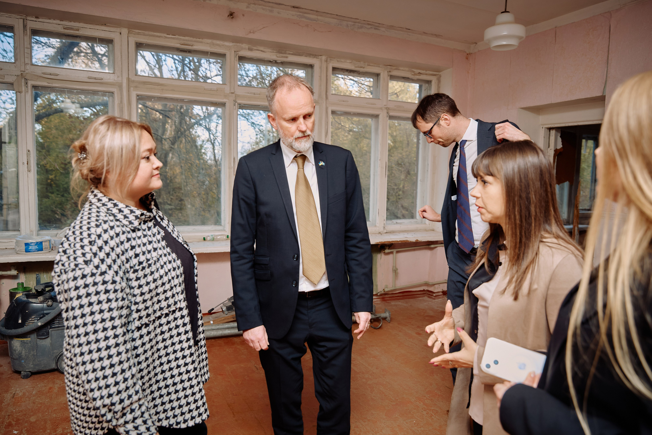Фото зустрічі посла Австрії, з головами Дніпропетровської, Донецької, Луганської Військової ОДА