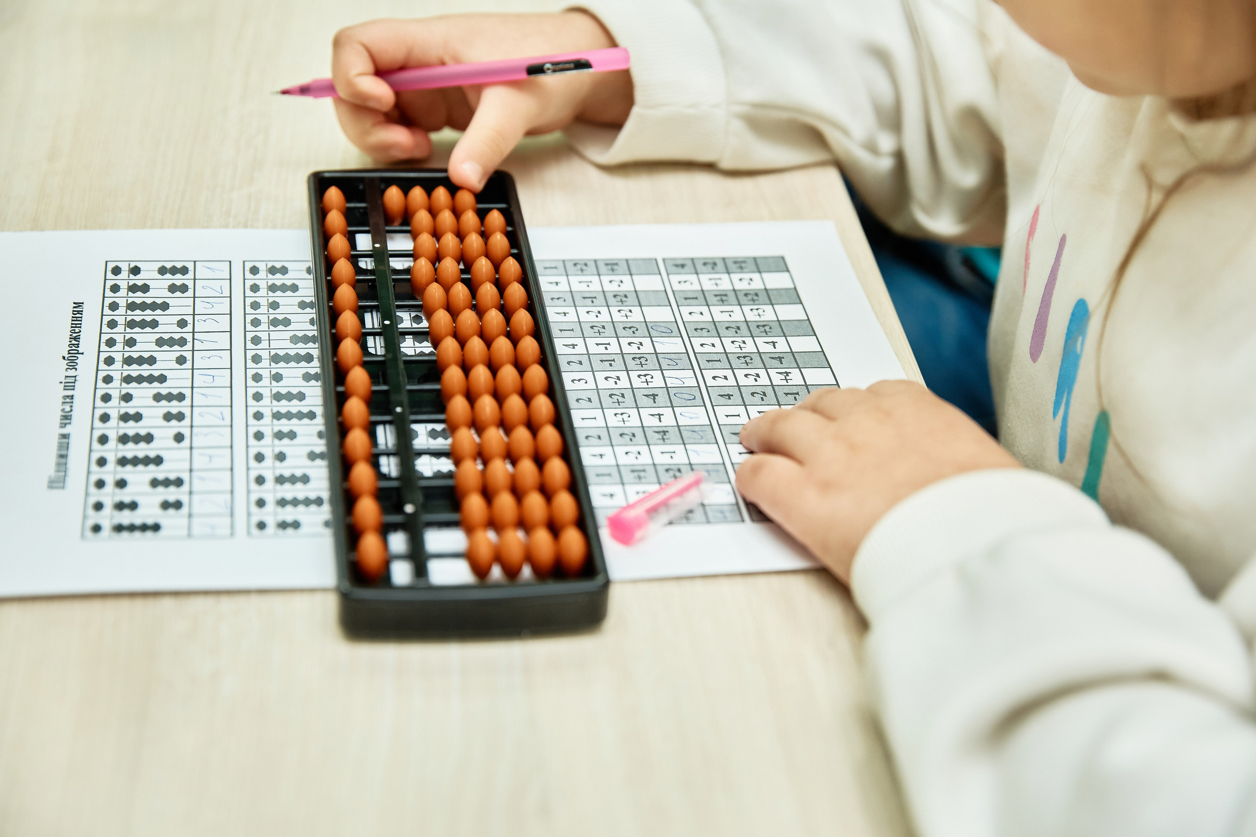 Інтер'єрна фотосесія Дніпро. Фото дитячого центру. Інтер'єрний фотограф у Дніпрі