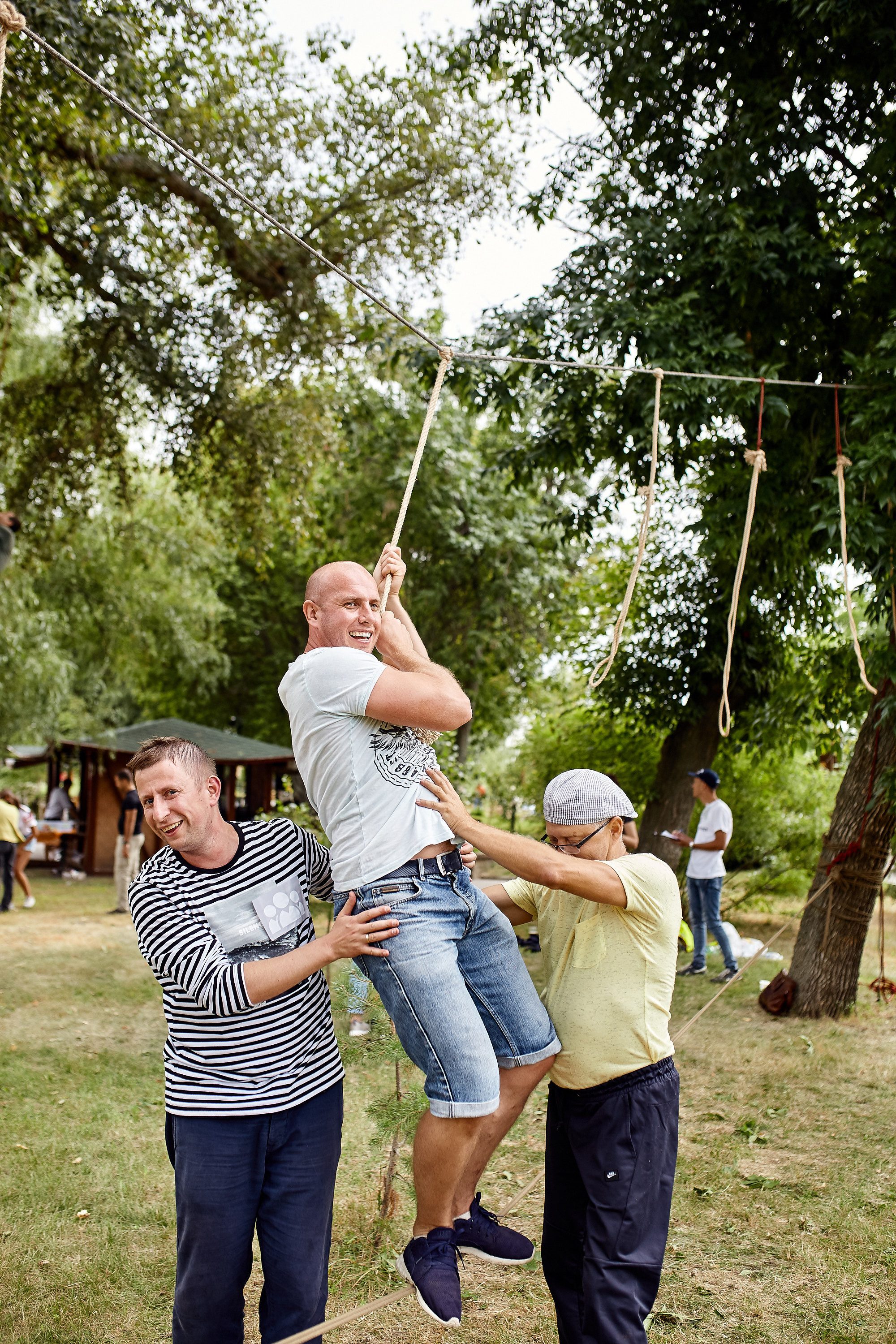 Репортажна фотосессія тимбілдингу для компанії Метінвест Інжинірінг