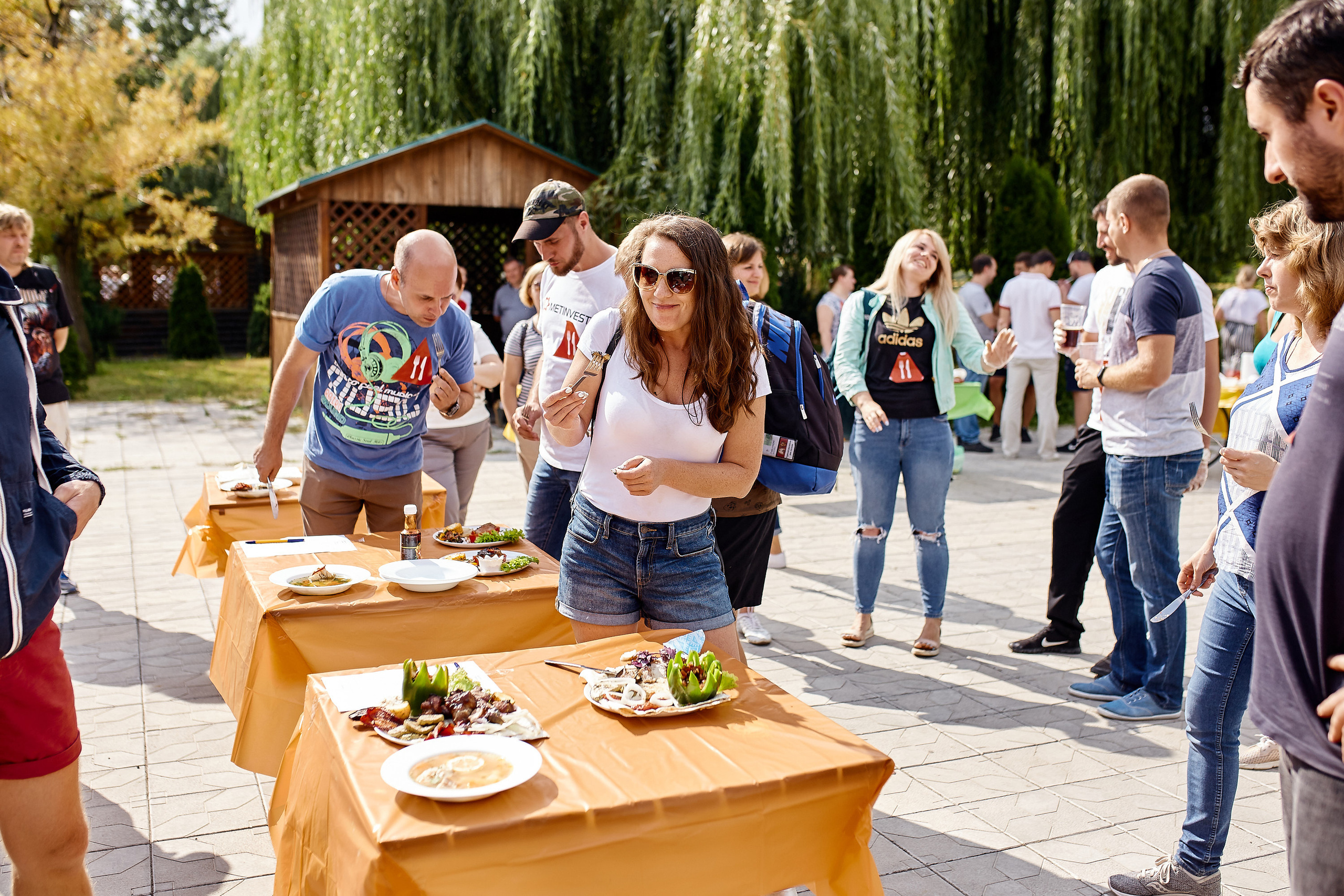 Репортажна фотосессія тимбілдингу для компанії Метінвест Інжинірінг