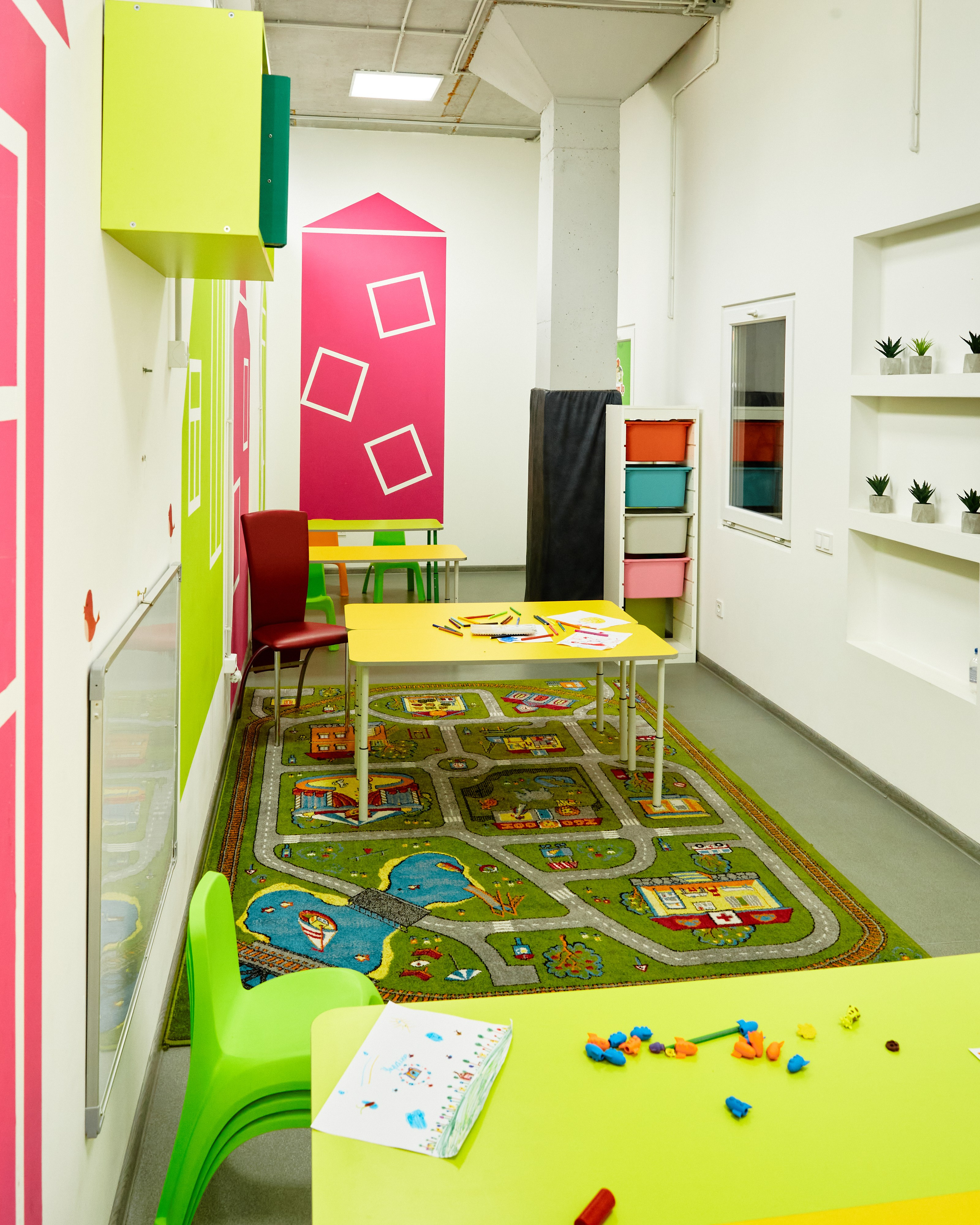 Інтер'єрна фотосесія Дніпро. Фото дитячого центру. Інтер'єрний фотограф у Дніпрі