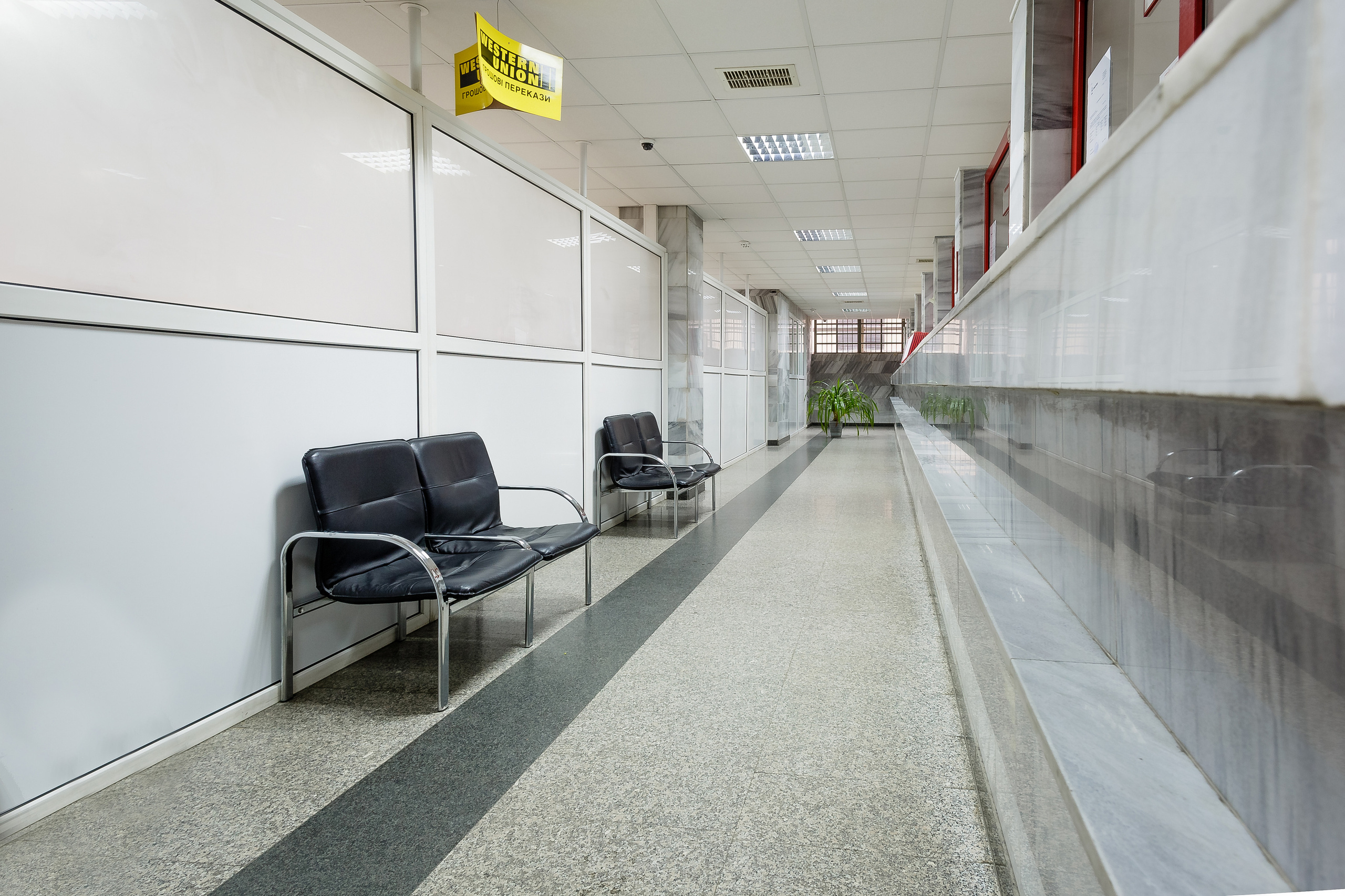 Фото приміщень для рекламних буклетів. Зйомка фасадів та інтер’єрів