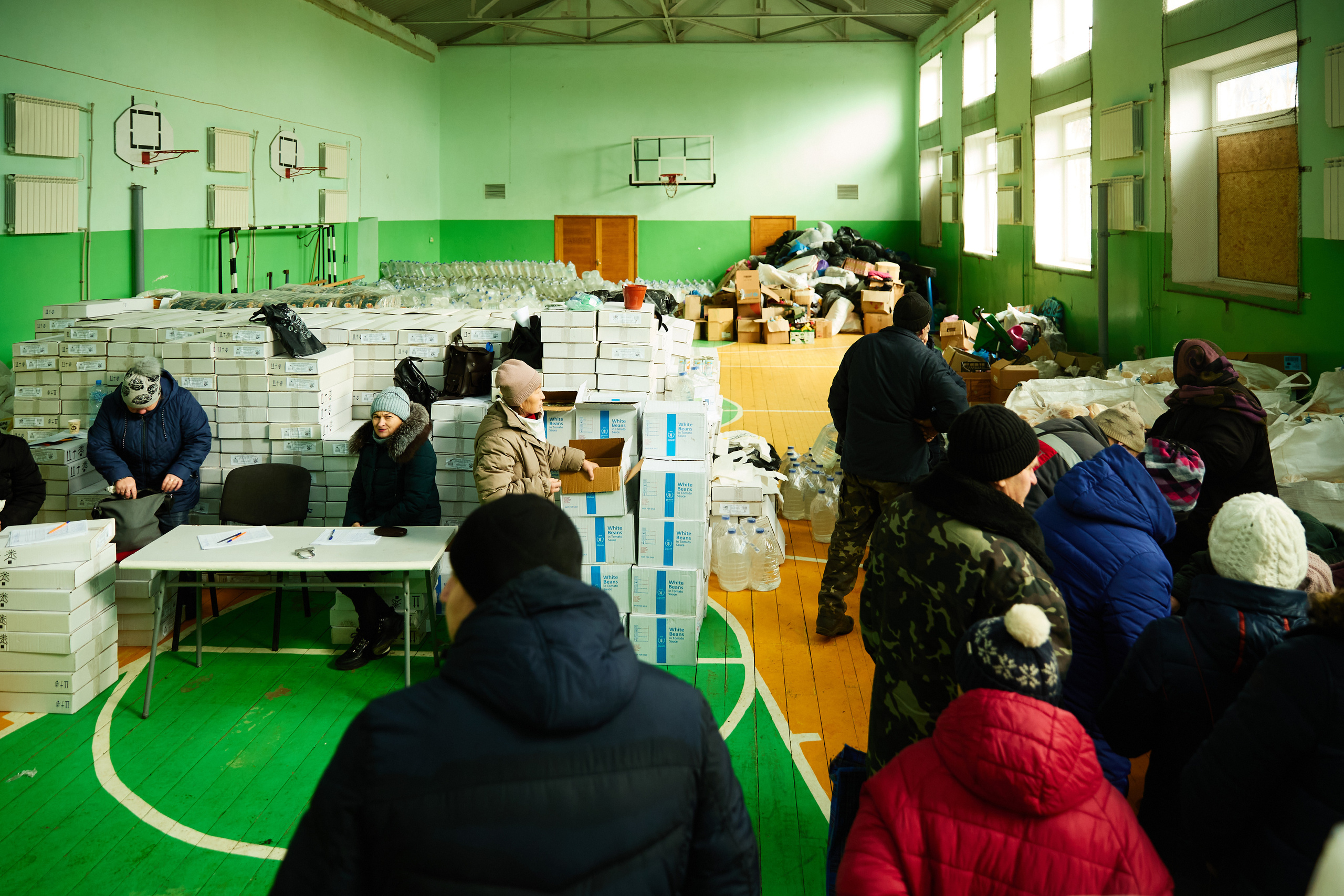 Високопілля. Херсонська область. Видача гуманітарної допомоги