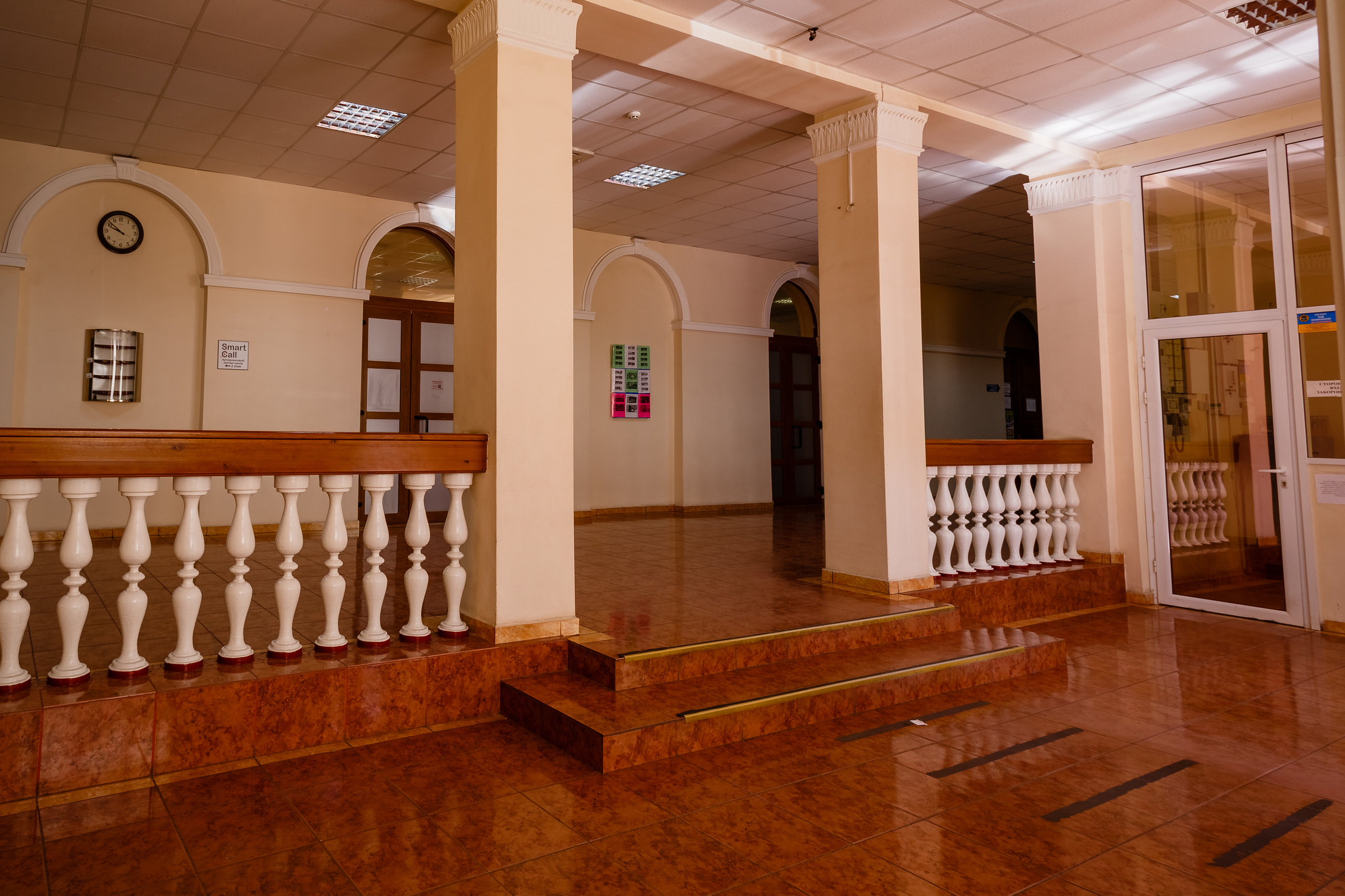 Фото приміщень для рекламних буклетів. Зйомка фасадів та інтер’єрів